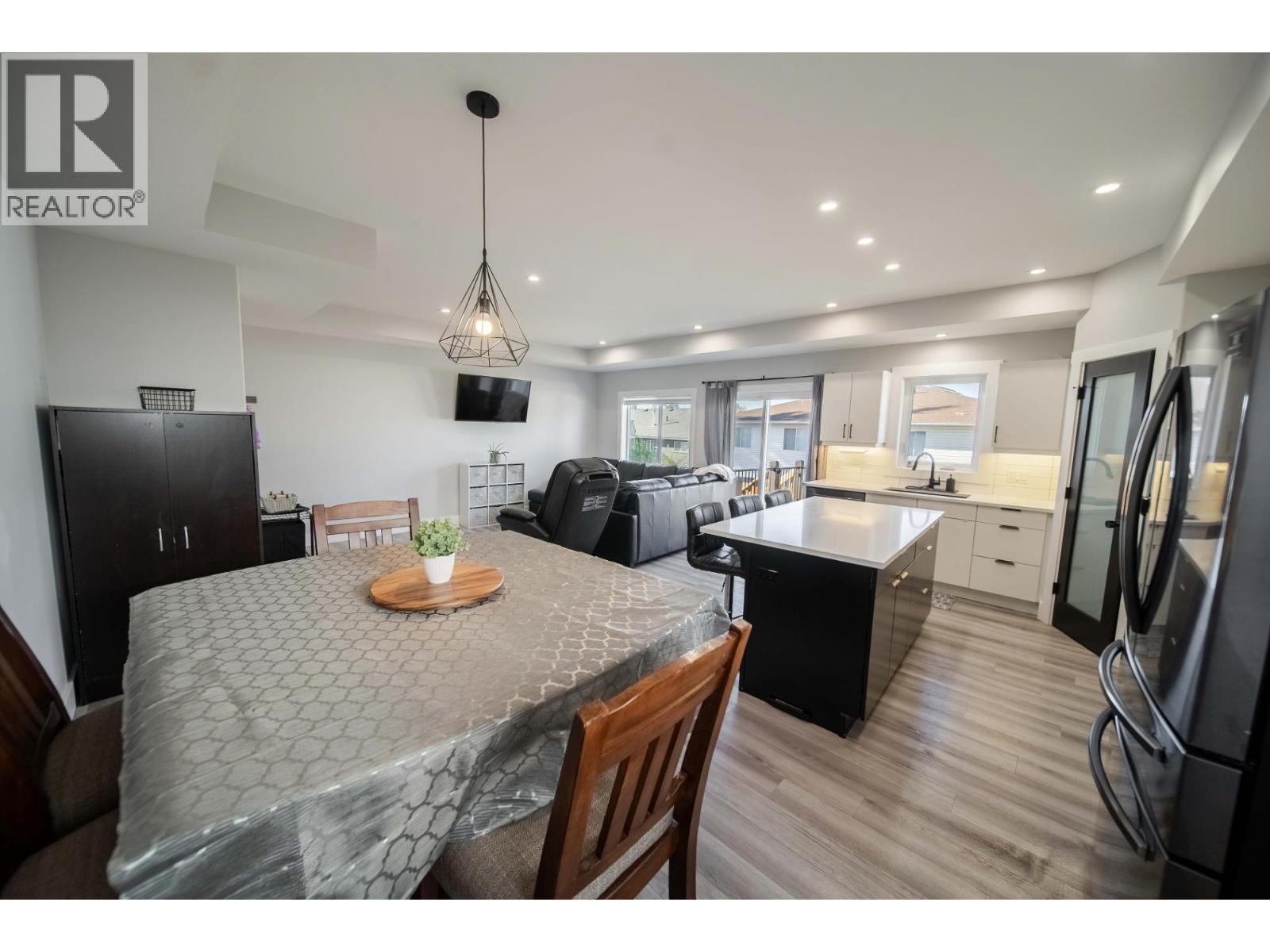 2992 Eagle Ridge Point N, Cranbrook, British Columbia  V1C 6K9 - Photo 6 - 10384491