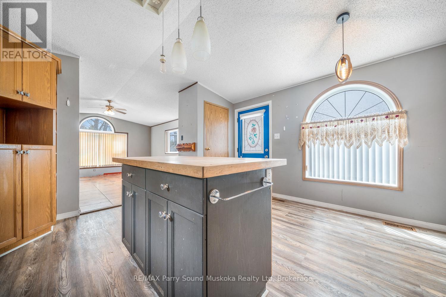 3 Little's Lane, Carling, Ontario  P0G 1G0 - Photo 18 - X12859444