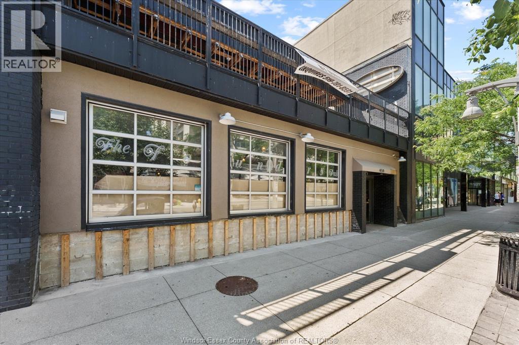 459 OUELLETTE AVENUE, windsor, Ontario