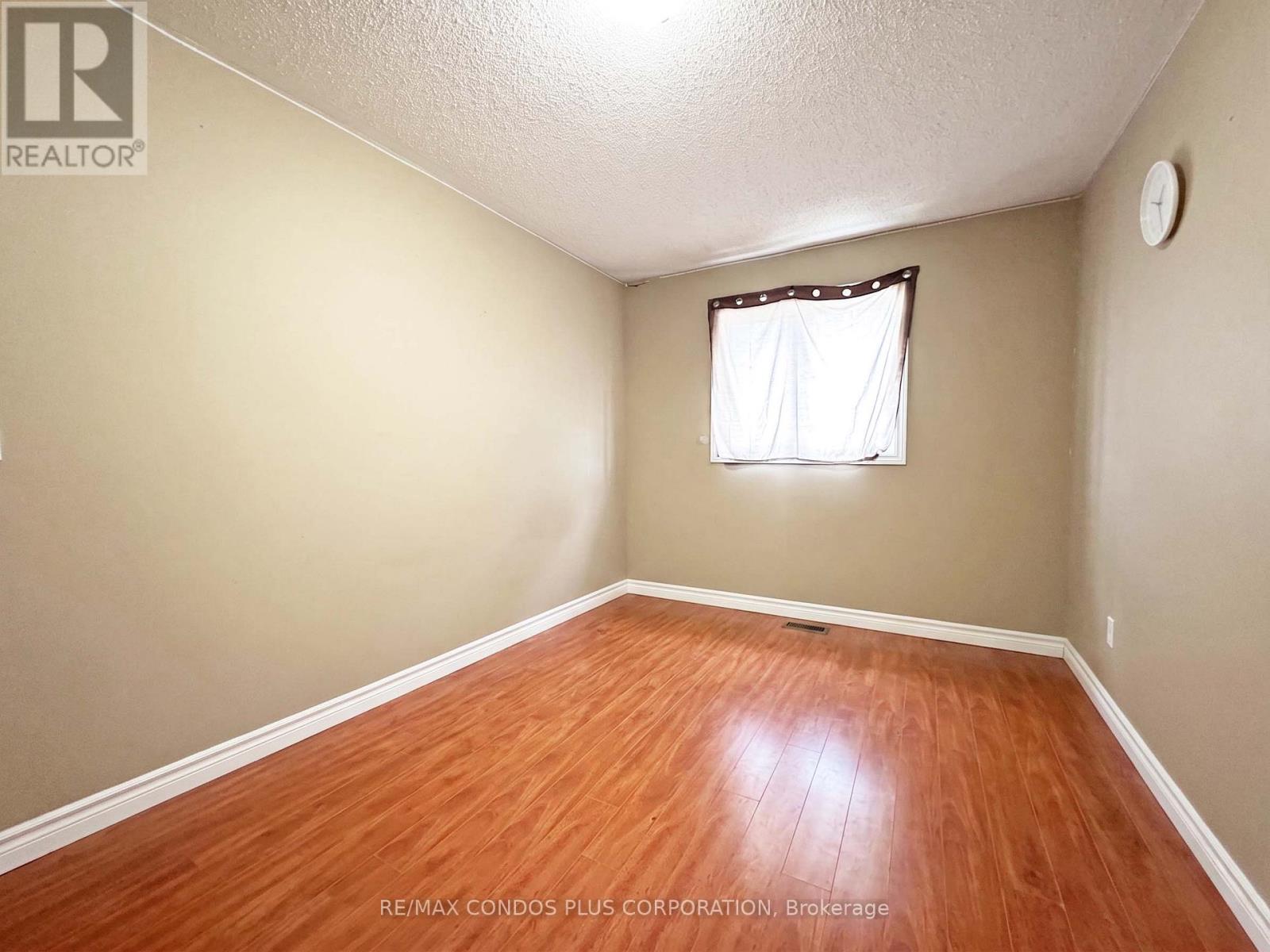 517 Ravenstone Crescent, Mississauga, Ontario  L5R 4A6 - Photo 15 - W12807886