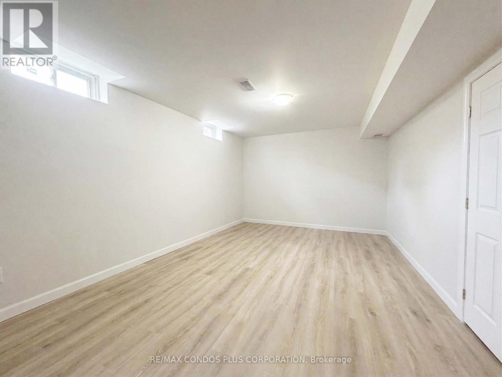 517 Ravenstone Crescent, Mississauga, Ontario  L5R 4A6 - Photo 19 - W12807886