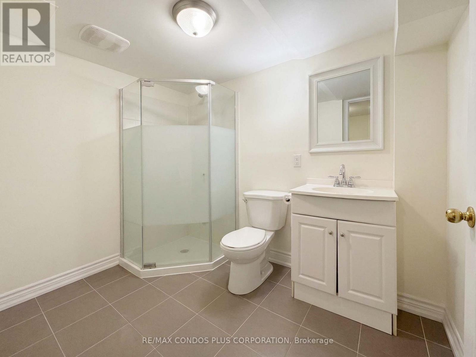 517 Ravenstone Crescent, Mississauga, Ontario  L5R 4A6 - Photo 21 - W12807886