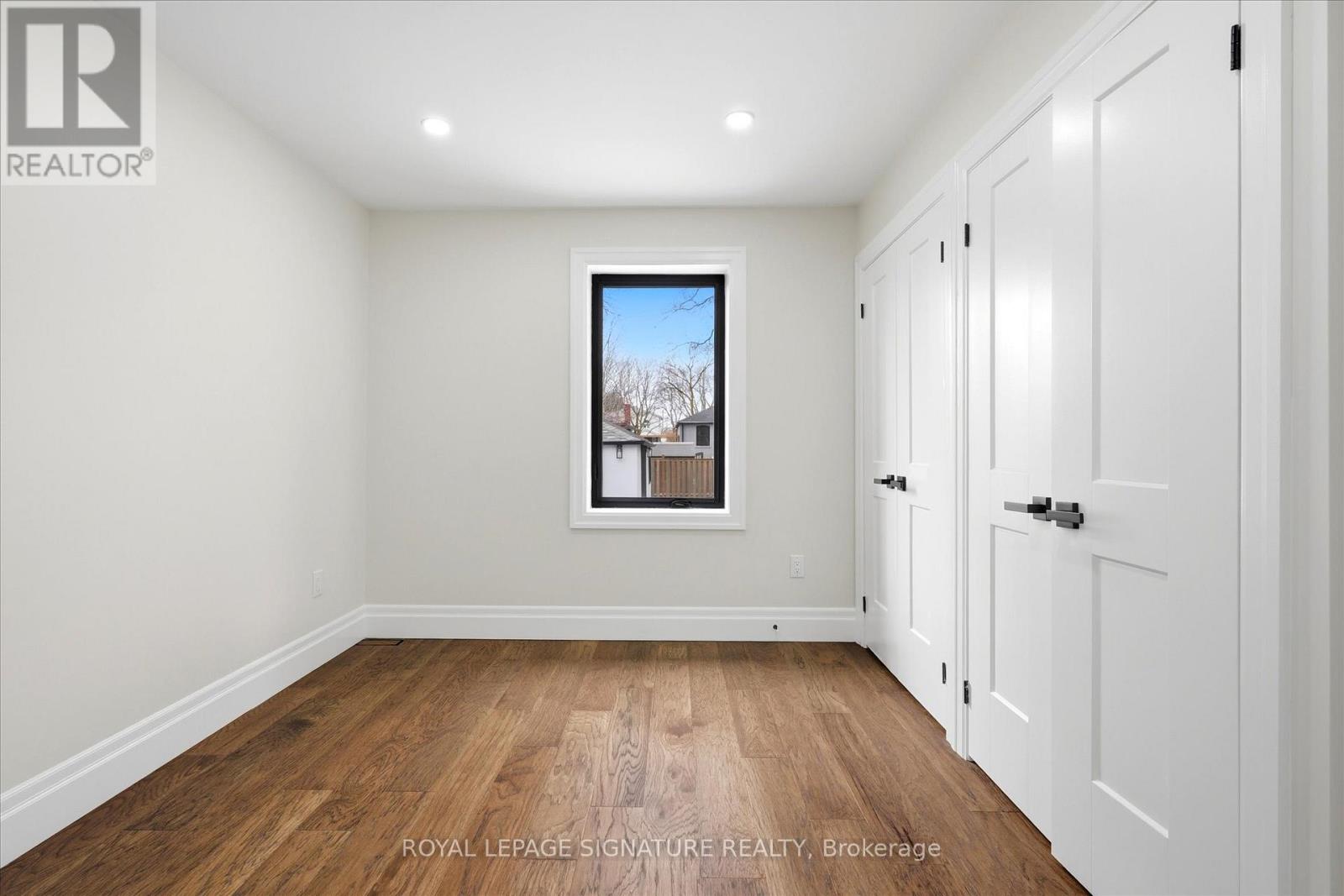 24 Treeview Drive, Toronto, Ontario  M8W 4B9 - Photo 19 - W13029572