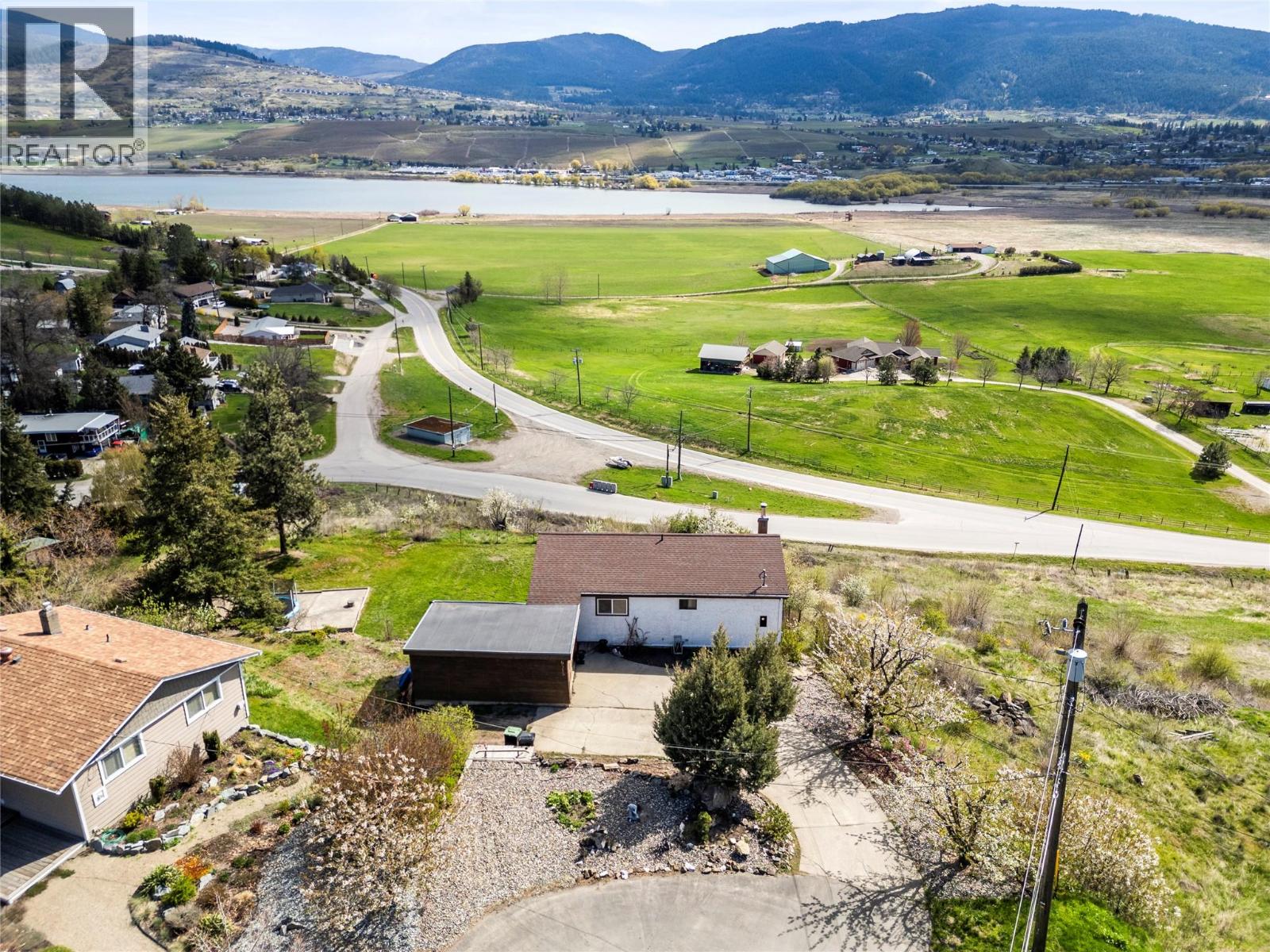 6515 Eagle Road, Vernon, British Columbia  V1H 1W4 - Photo 5 - 10384432