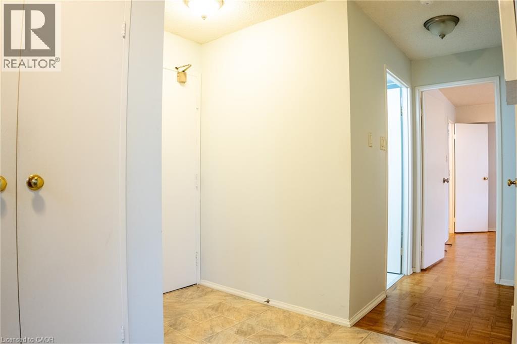 3700 Kaneff Crescent Unit# 1103, Mississauga, Ontario  L5A 4B8 - Photo 14 - 40814978