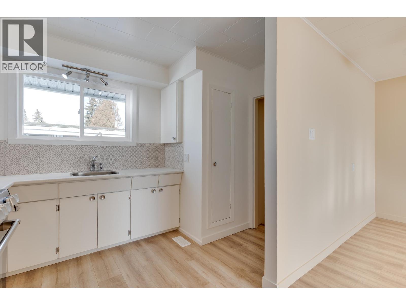 2650-2680 3rd Avenue, Prince George, British Columbia  V2M 1H2 - Photo 15 - R3091189