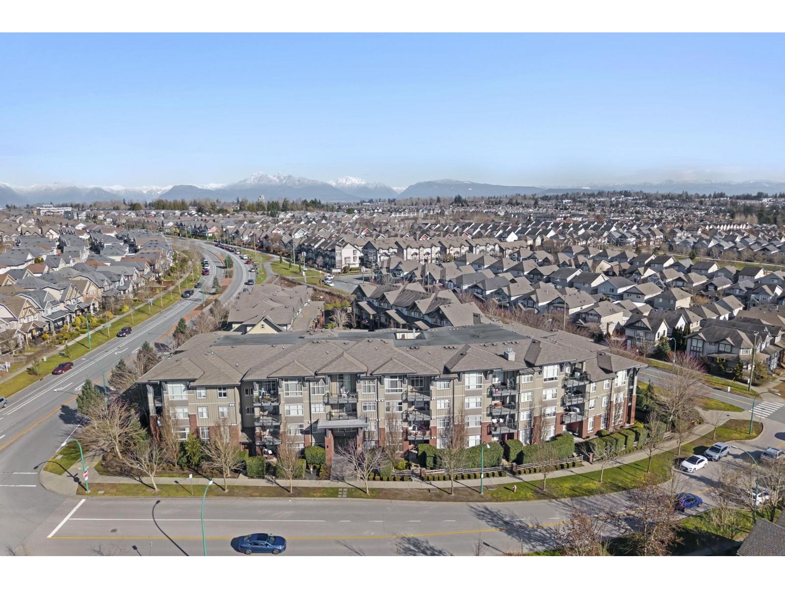 201 19201 66a Avenue, Surrey, British Columbia  V4N 6N7 - Photo 34 - R3114732