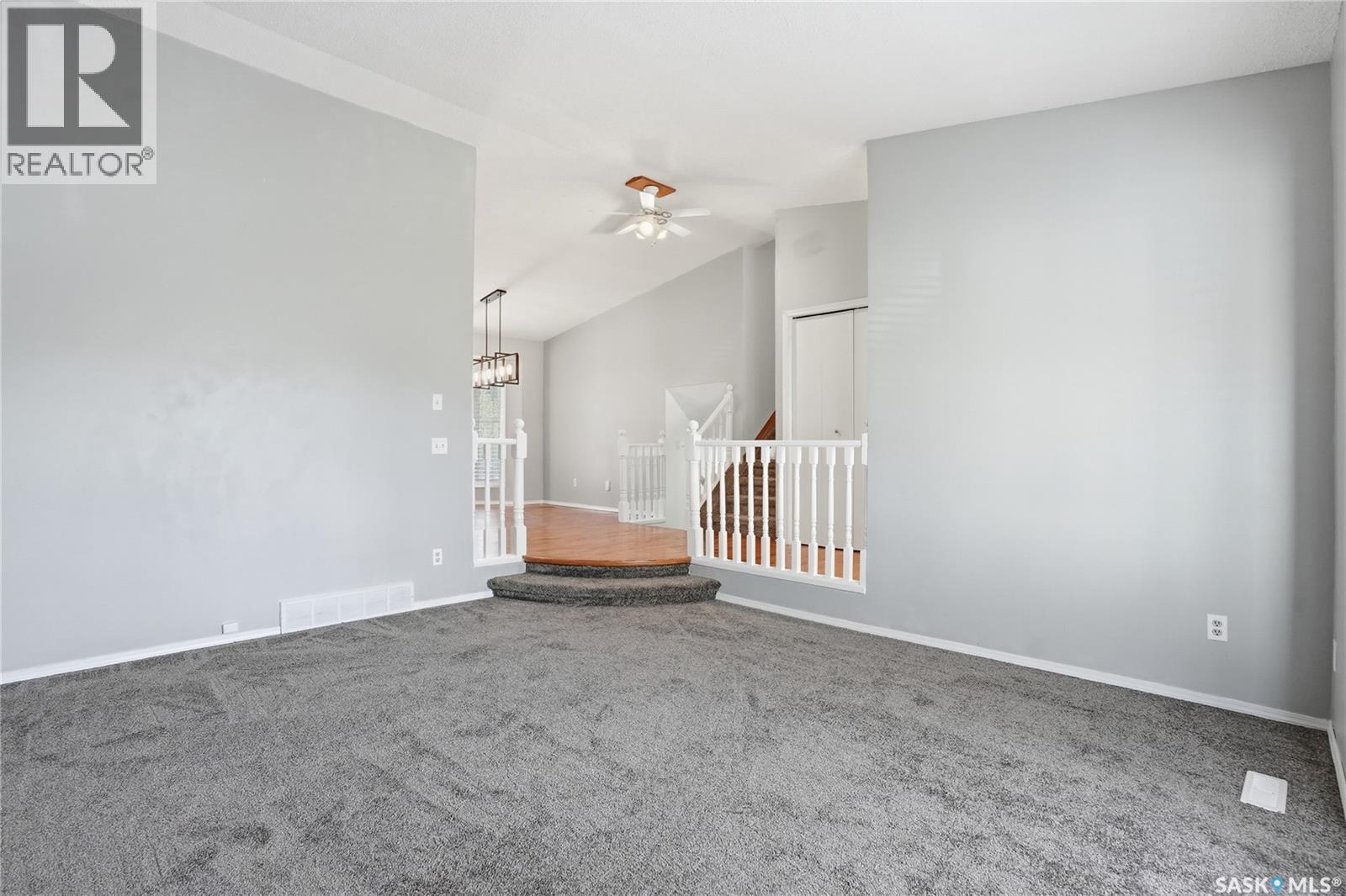 107 Armstrong Crescent, Saskatoon, Saskatchewan  S7N 3M4 - Photo 6 - SK033681