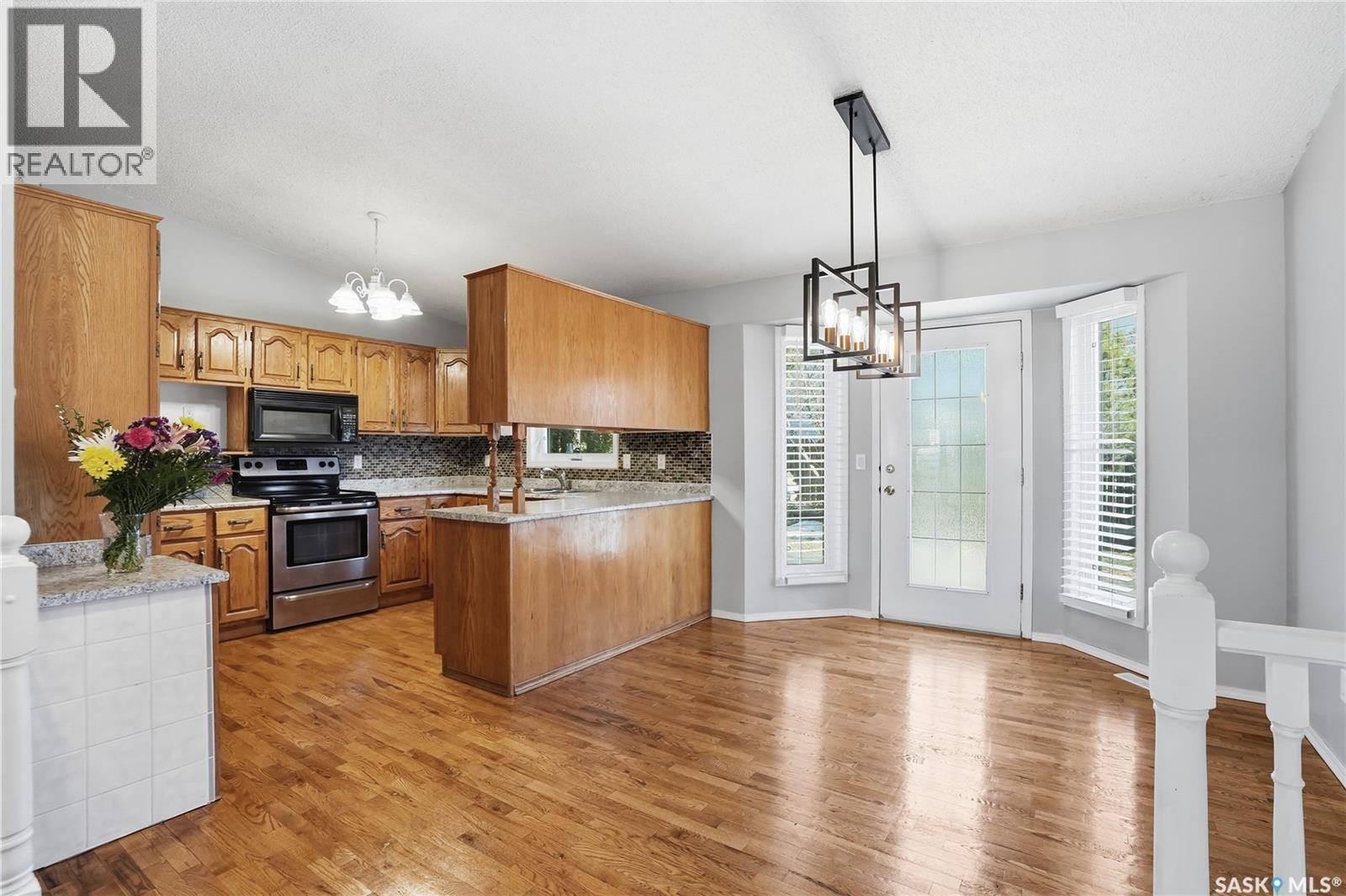 107 Armstrong Crescent, Saskatoon, Saskatchewan  S7N 3M4 - Photo 9 - SK033681