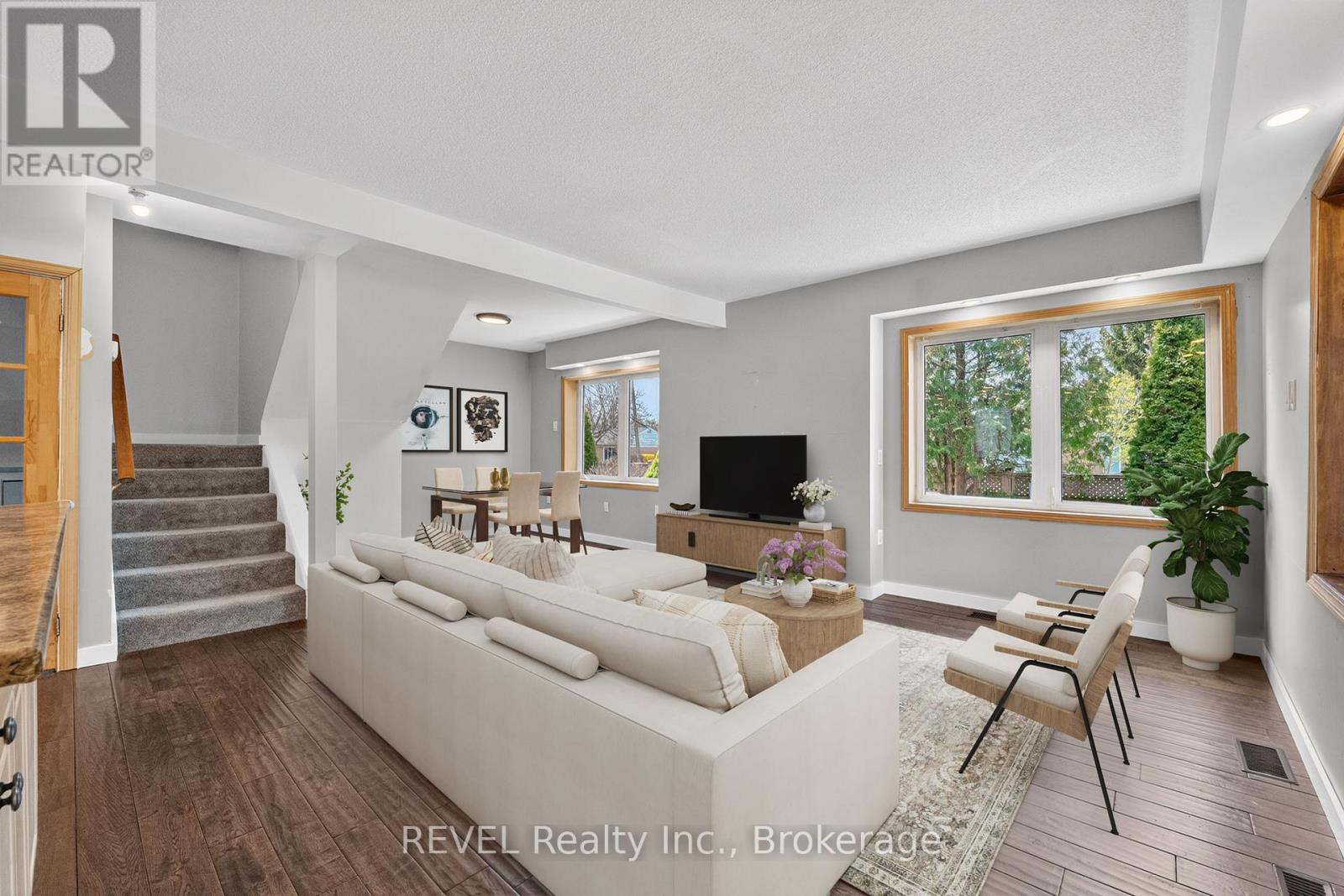 1367 St Marys Crescent, Burlington, Ontario  L7P 1S1 - Photo 16 - W13032520