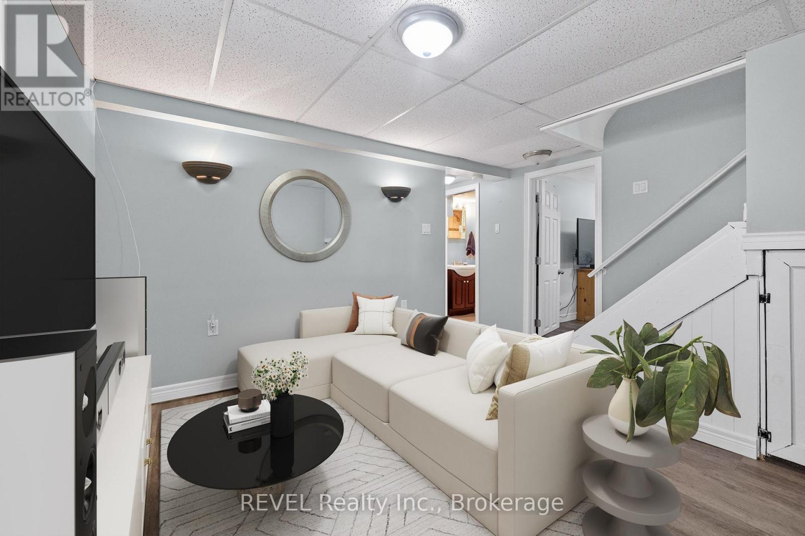 1367 St Marys Crescent, Burlington, Ontario  L7P 1S1 - Photo 25 - W13032520