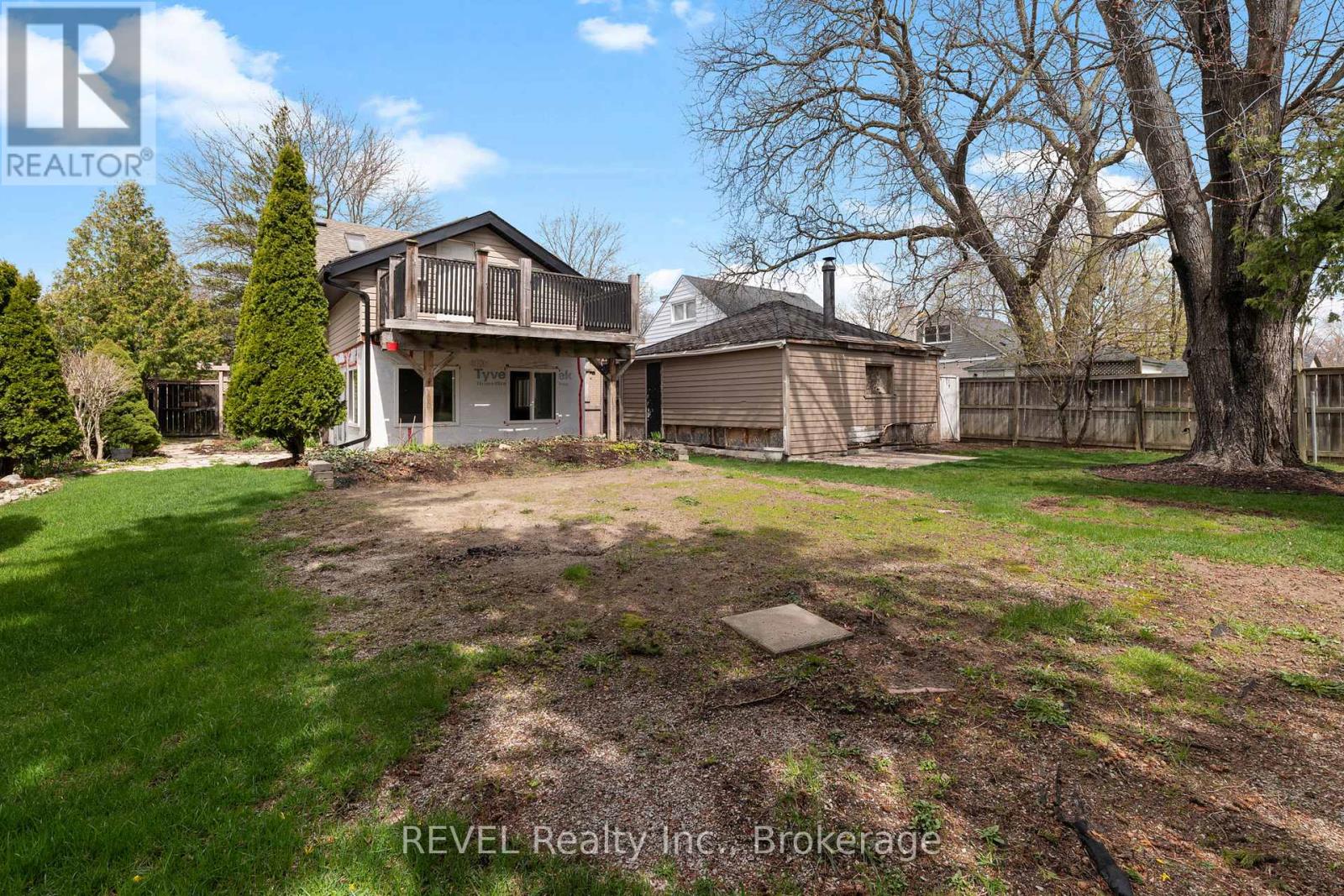 1367 St Marys Crescent, Burlington, Ontario  L7P 1S1 - Photo 34 - W13032520