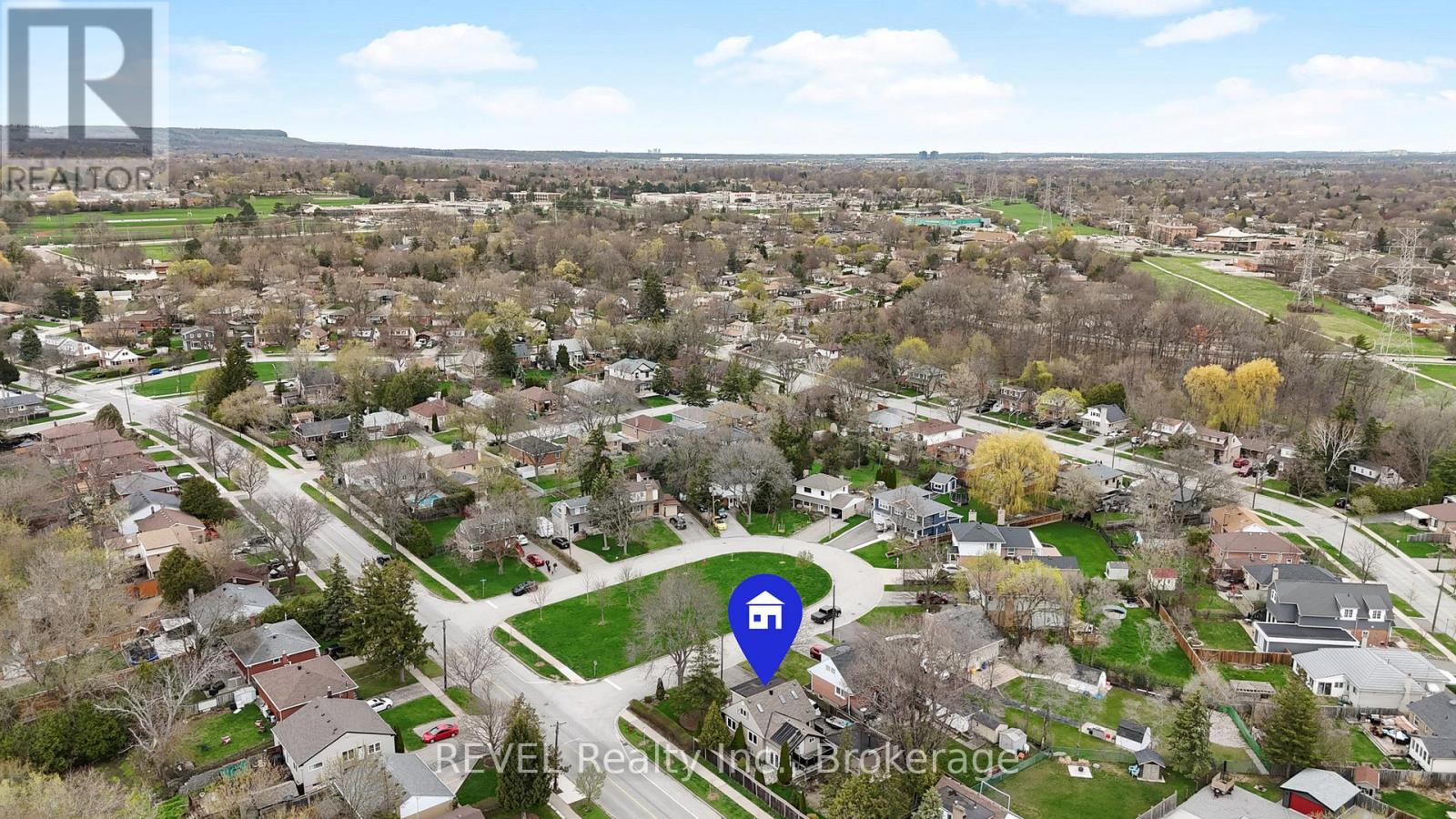 1367 St Marys Crescent, Burlington, Ontario  L7P 1S1 - Photo 37 - W13032520