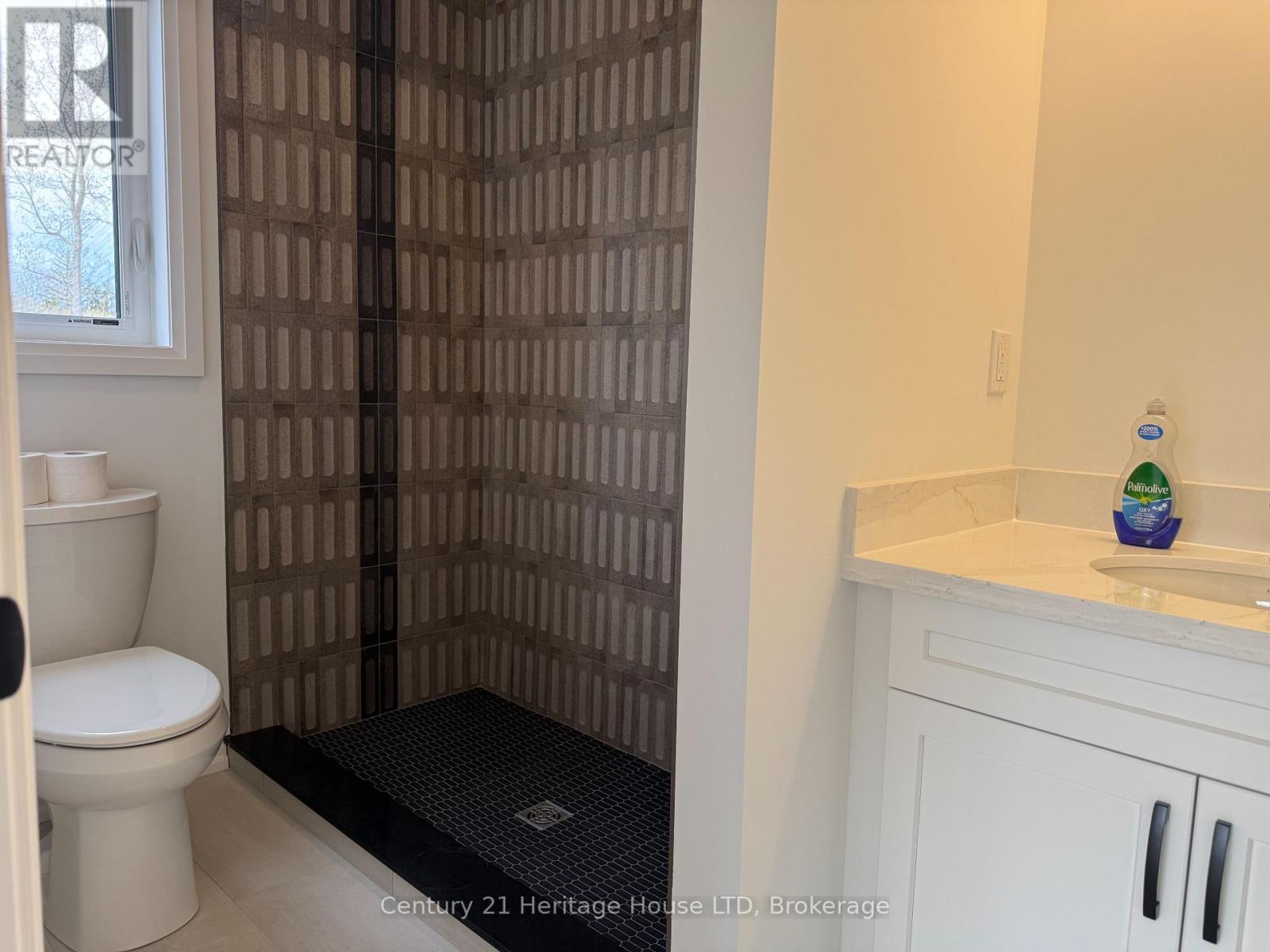 736 Burwell Street, Fort Erie, Ontario  L2A 0E2 - Photo 7 - X13032438