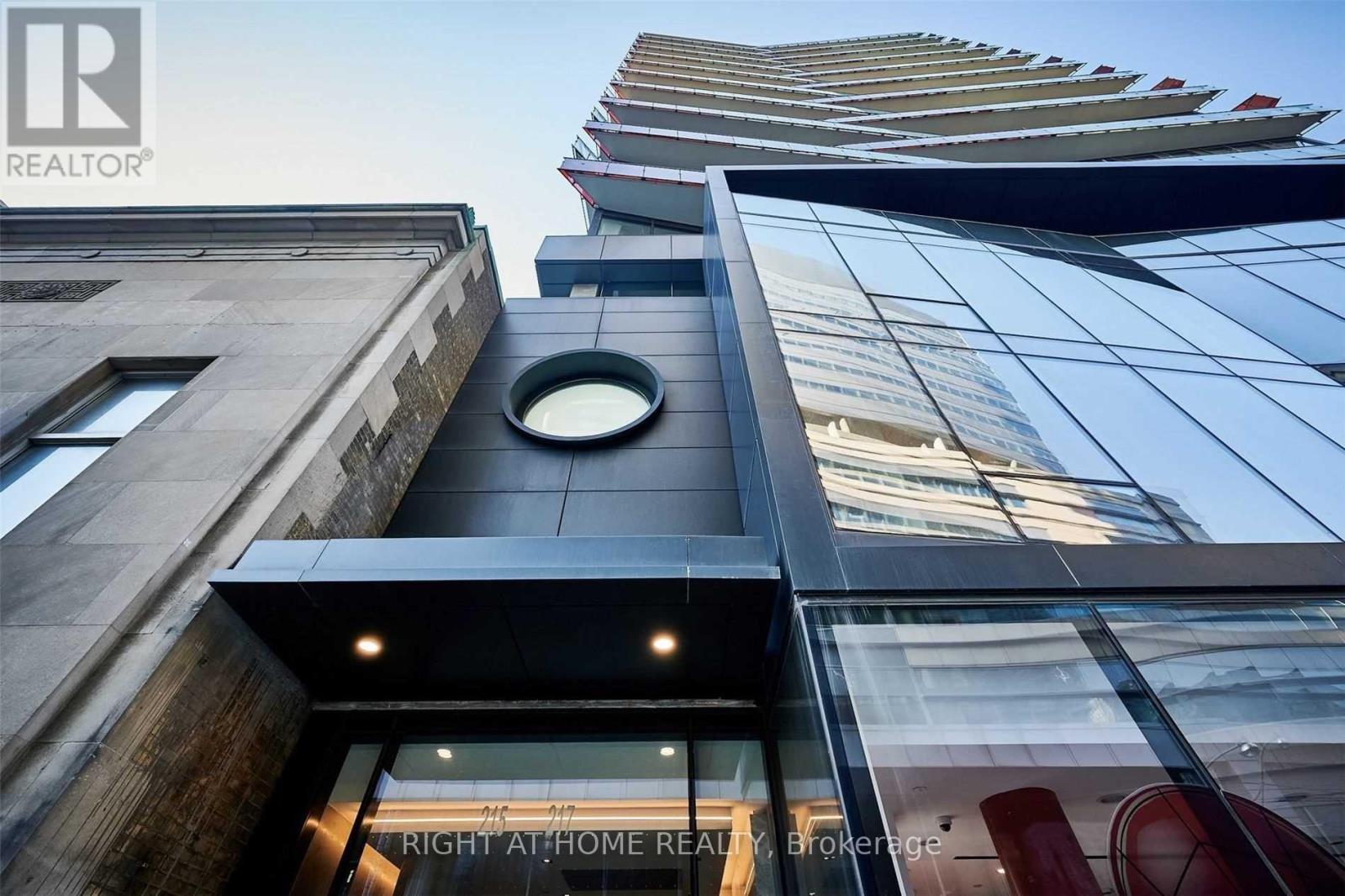 1716 - 215 Queen Street W, Toronto, Ontario  M5V 0P5 - Photo 13 - C13032446