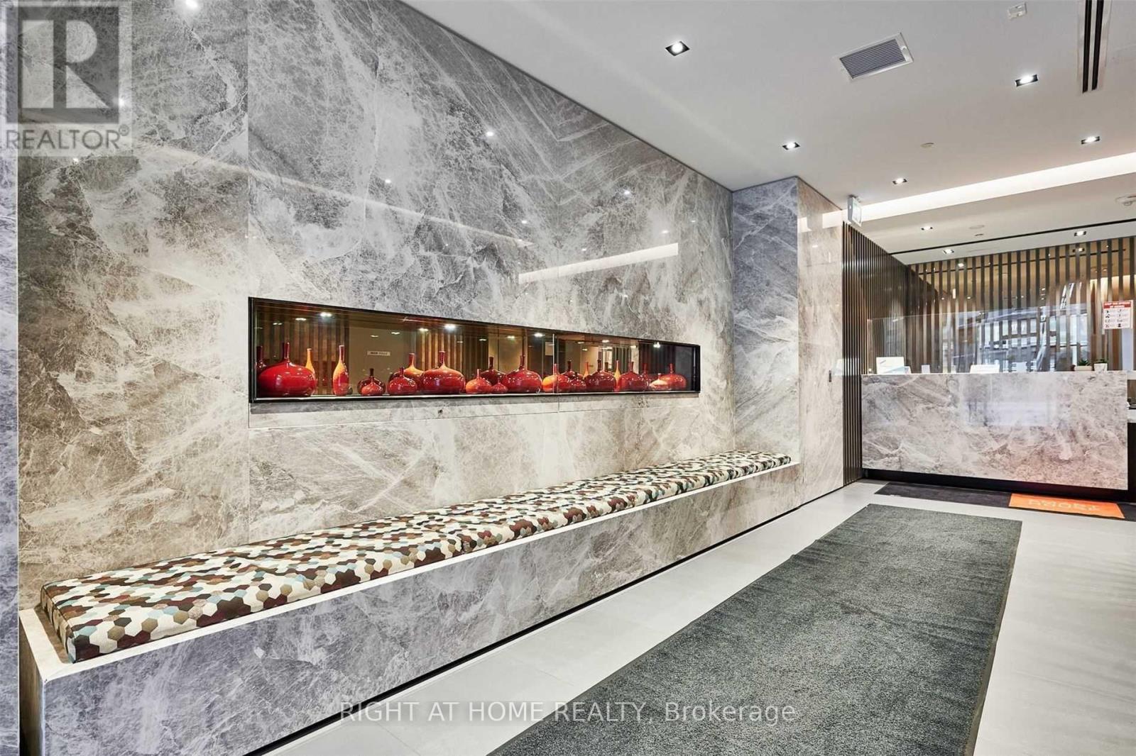 1716 - 215 Queen Street W, Toronto, Ontario  M5V 0P5 - Photo 16 - C13032446