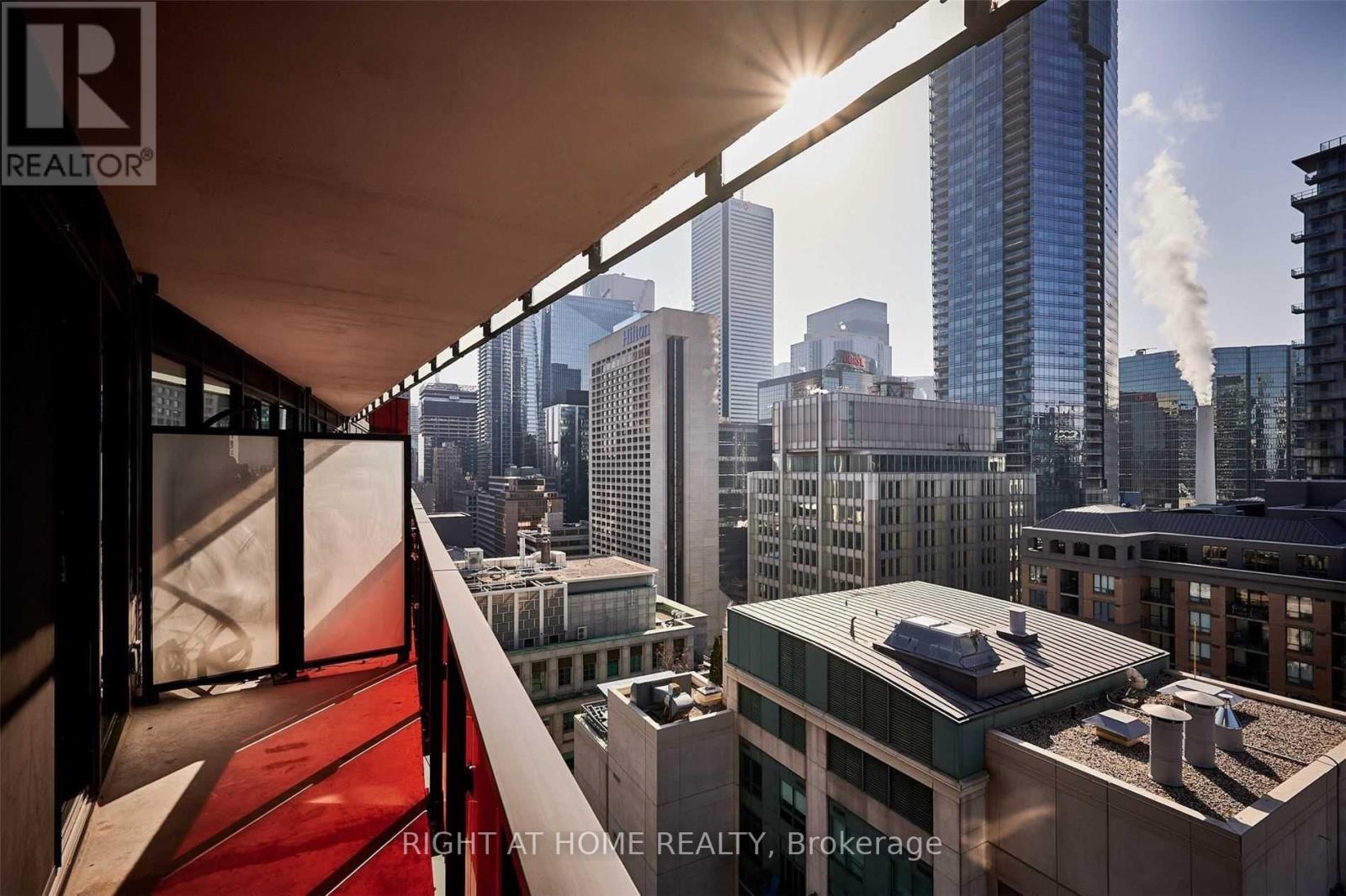 1716 - 215 Queen Street W, Toronto, Ontario  M5V 0P5 - Photo 9 - C13032446