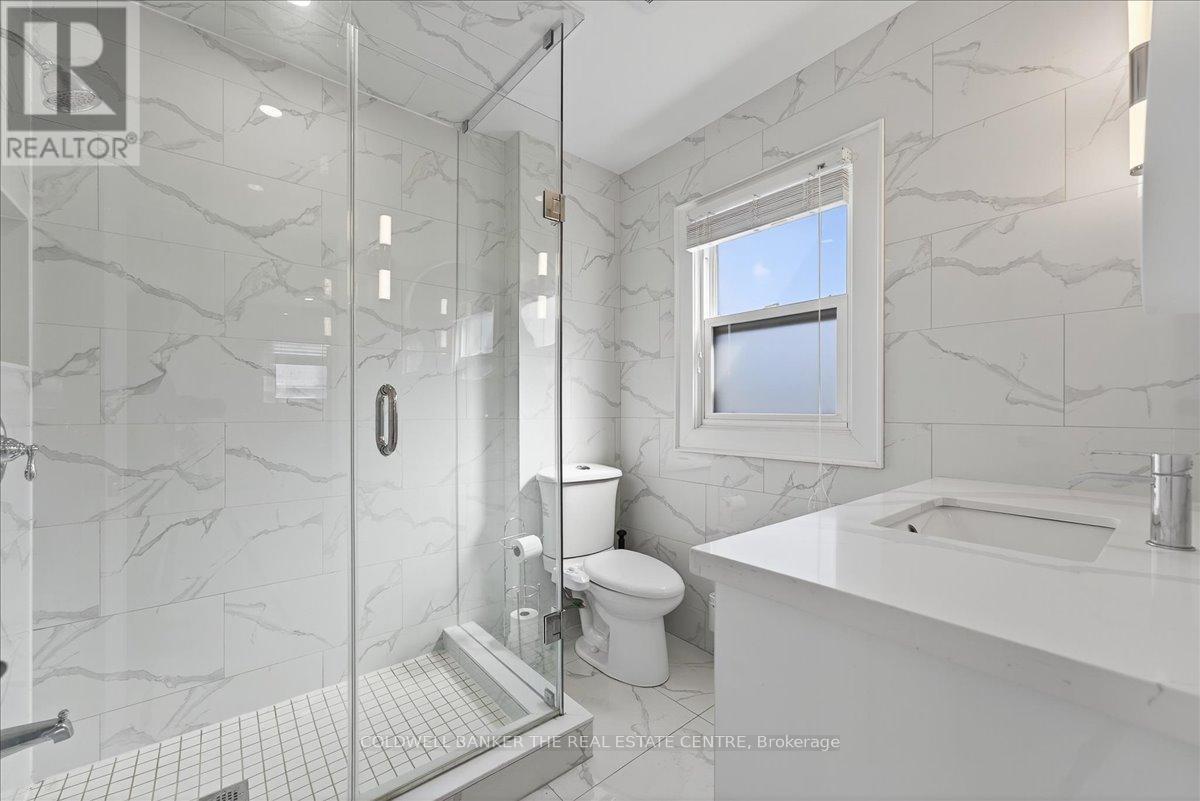 252 Soudan Avenue, Toronto, Ontario  M4S 1W4 - Photo 6 - C13032484