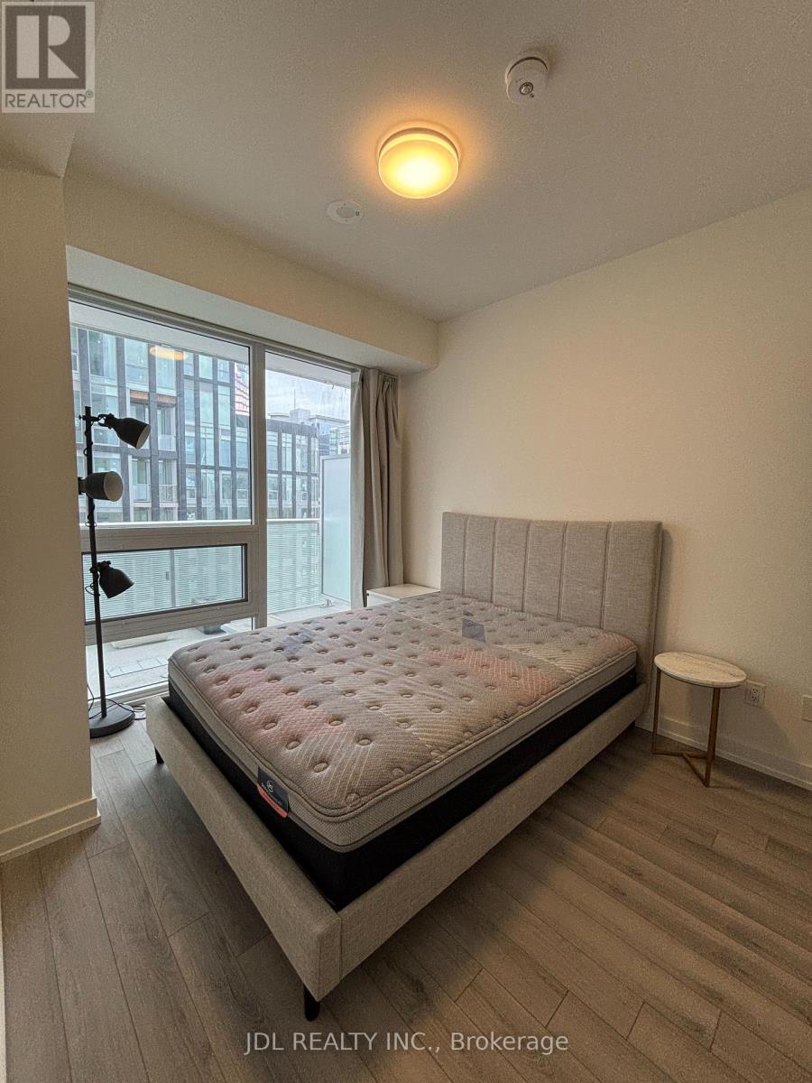 1502 - 89 Church Street, Toronto, Ontario  M5C 0B7 - Photo 4 - C13032508