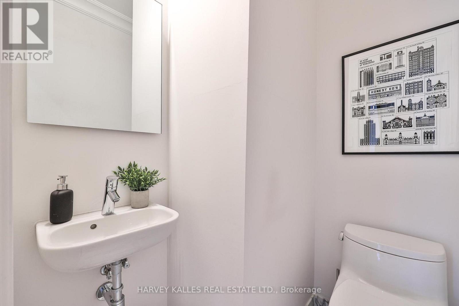 115 Florence Street, Toronto, Ontario  M6K 1P4 - Photo 20 - C13032516