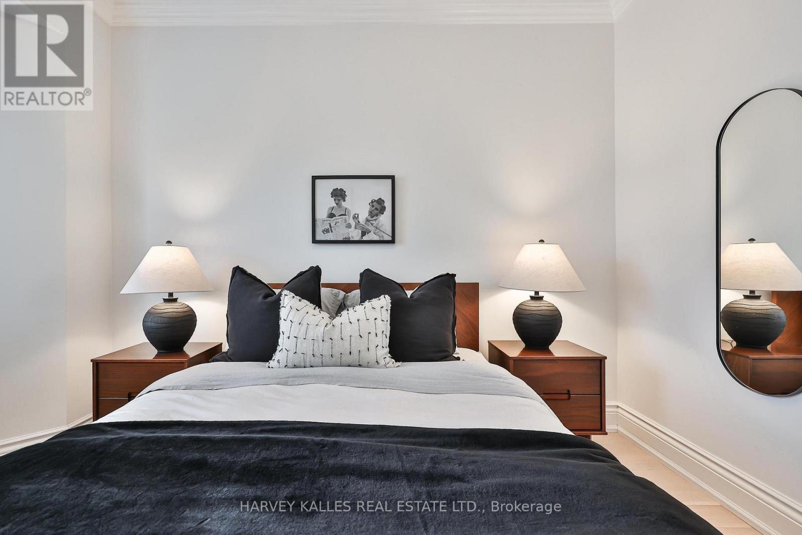 115 Florence Street, Toronto, Ontario  M6K 1P4 - Photo 23 - C13032516