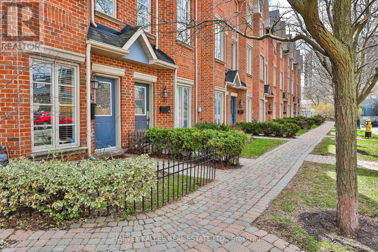 115 Florence Street, Toronto, Ontario  M6K 1P4 - Photo 3 - C13032516