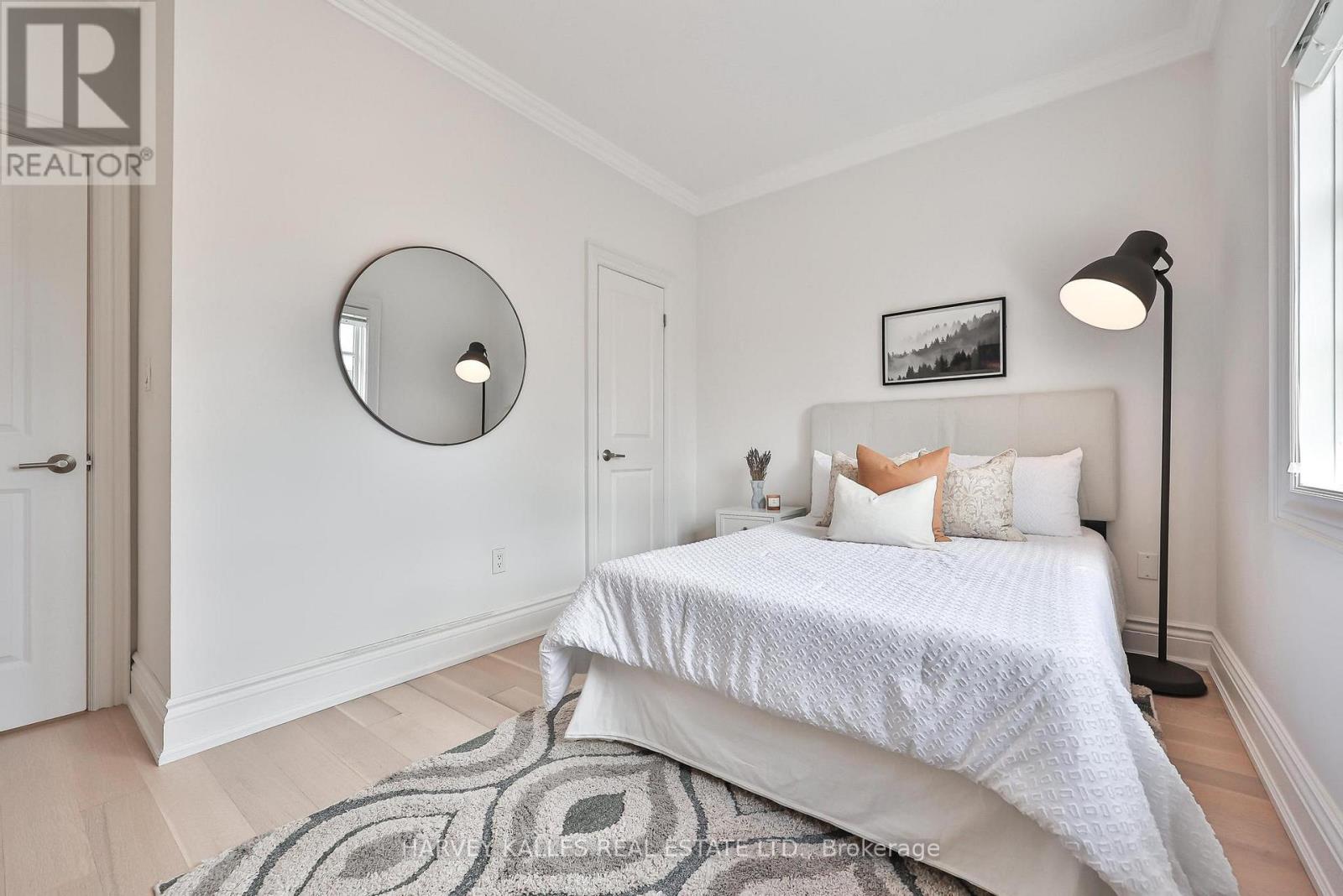 115 Florence Street, Toronto, Ontario  M6K 1P4 - Photo 37 - C13032516