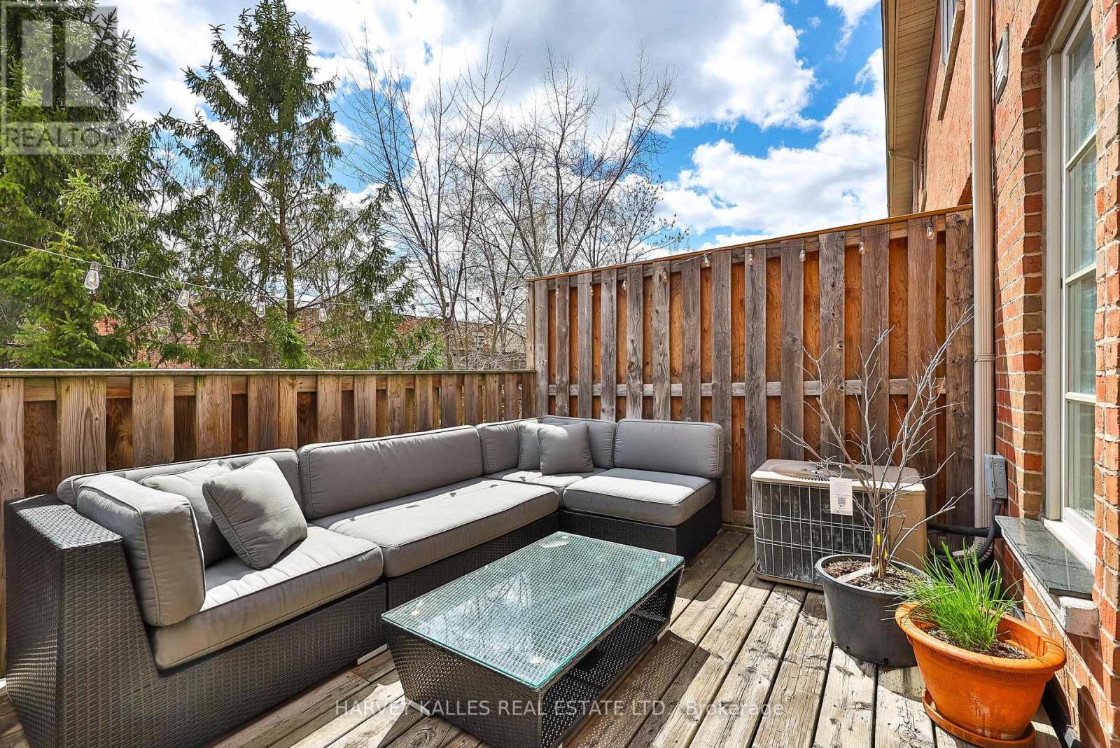 115 Florence Street, Toronto, Ontario  M6K 1P4 - Photo 48 - C13032516