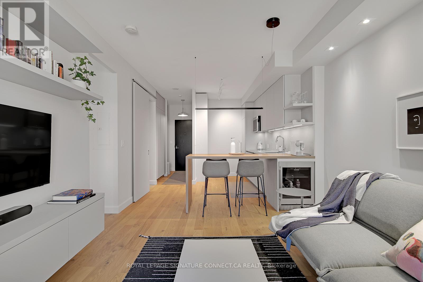 1204 - 1 Shaw Street, Toronto, Ontario  M6K 0A1 - Photo 10 - C13032526