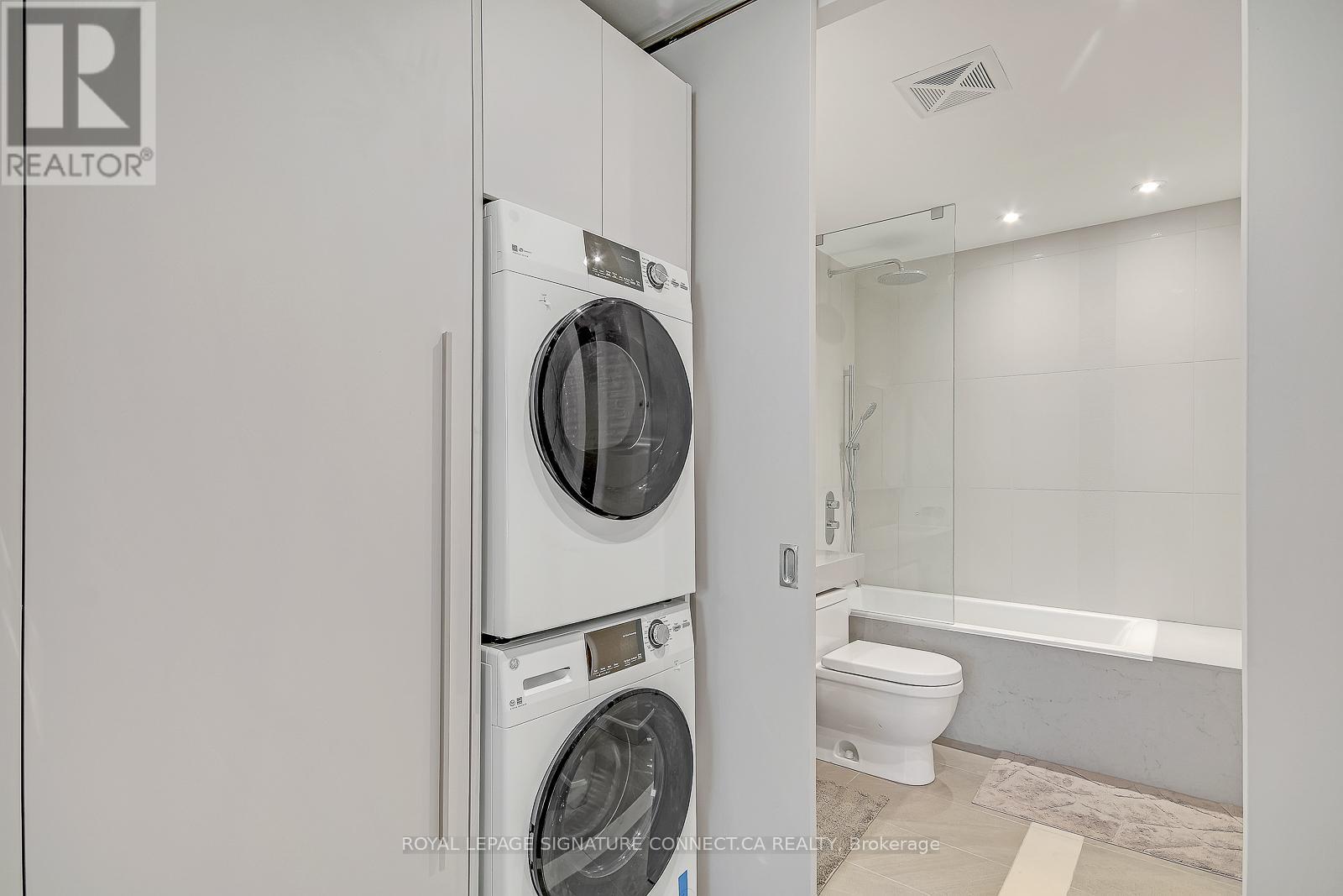 1204 - 1 Shaw Street, Toronto, Ontario  M6K 0A1 - Photo 14 - C13032526