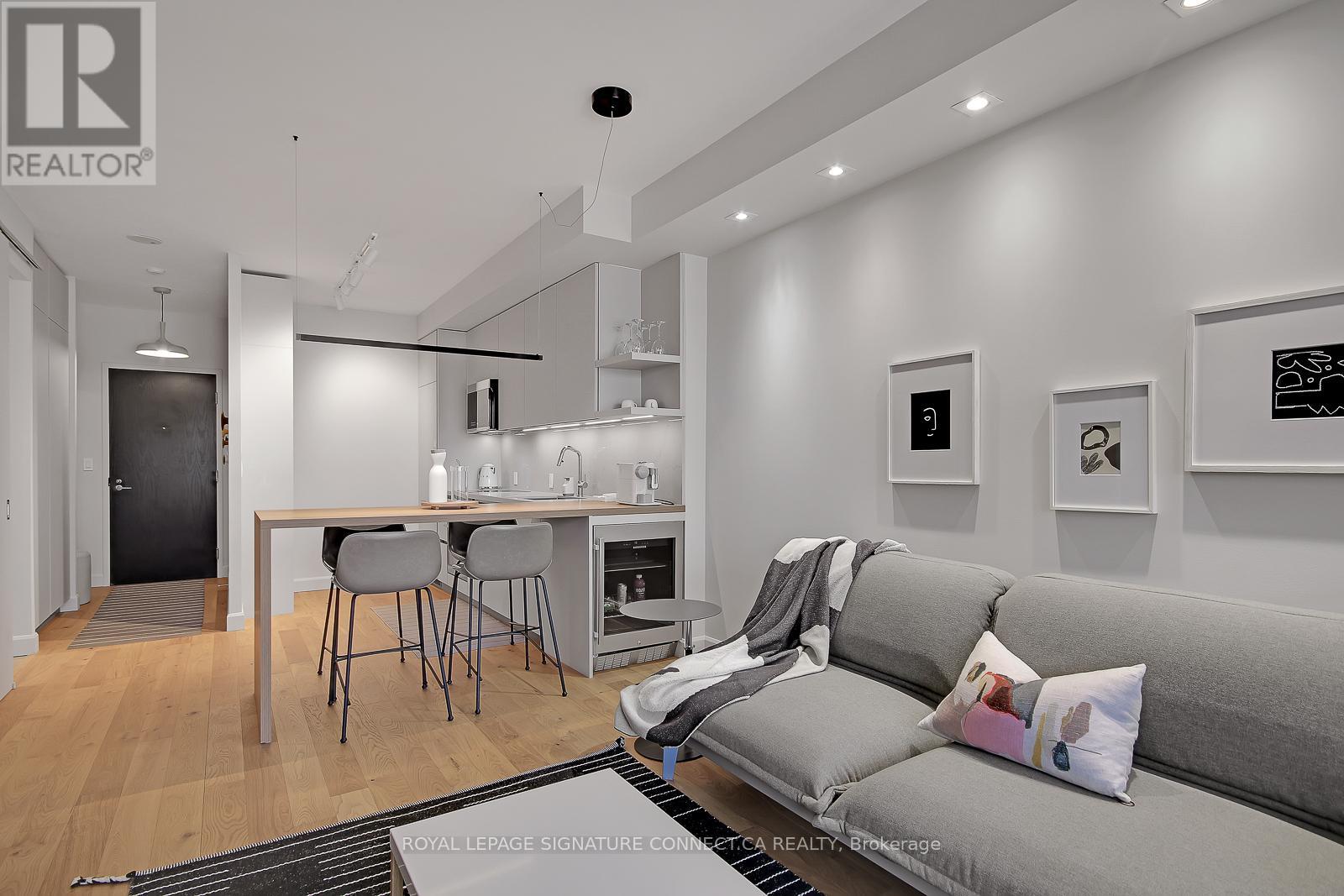 1204 - 1 Shaw Street, Toronto, Ontario  M6K 0A1 - Photo 9 - C13032526