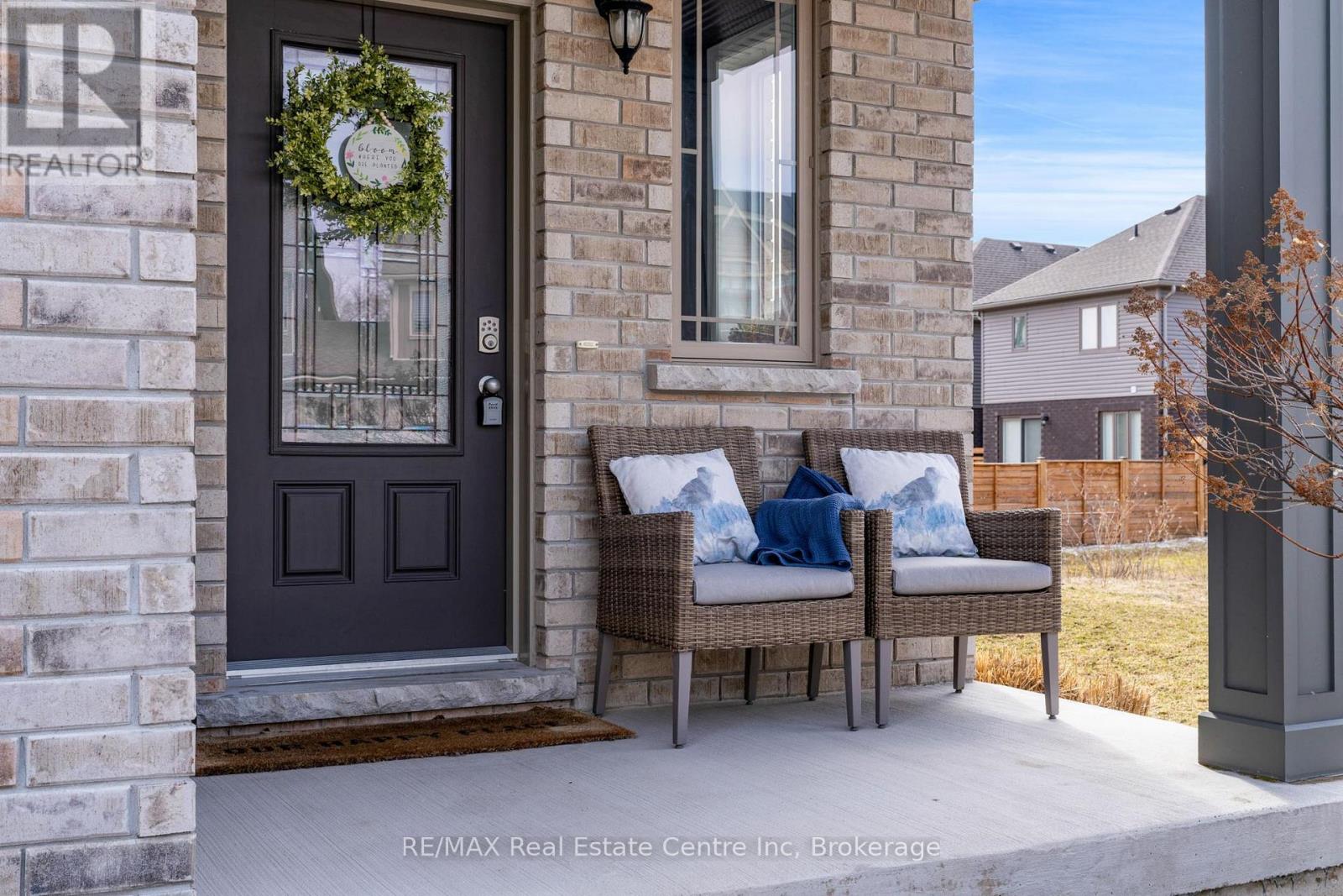 24 George Zubek Drive, Collingwood, Ontario  L9Y 1M5 - Photo 3 - S13032416