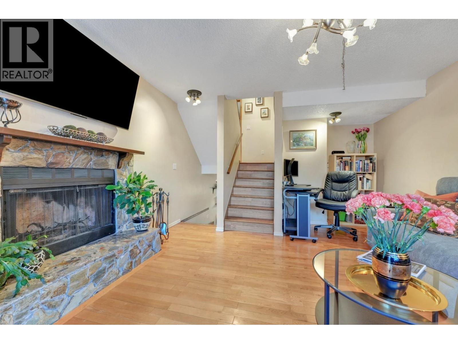 202 Balmoral Place, Port Moody, British Columbia  V3H 4B9 - Photo 19 - R3114705