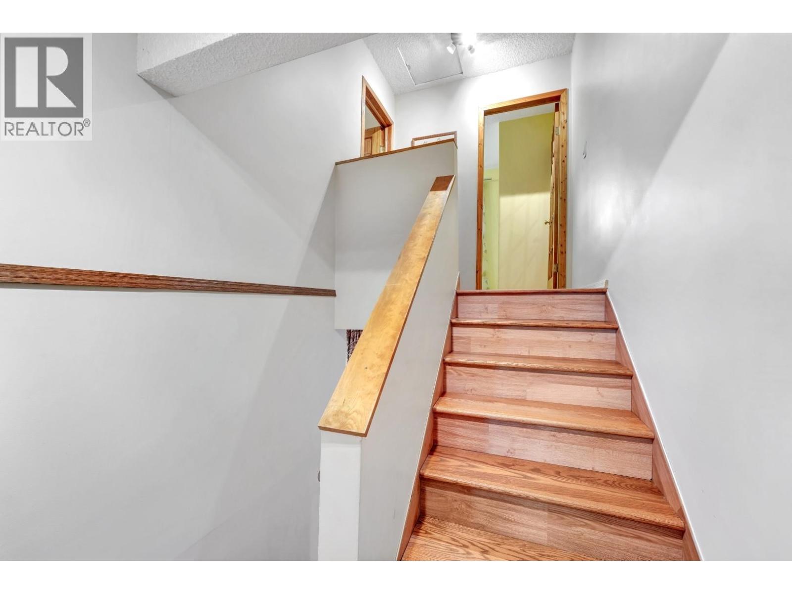 202 Balmoral Place, Port Moody, British Columbia  V3H 4B9 - Photo 27 - R3114705