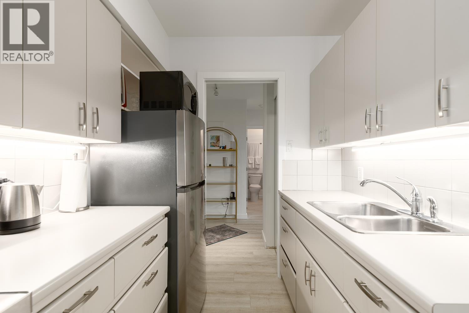 101 1737 Duchess Avenue, West Vancouver, British Columbia  V7V 1P8 - Photo 10 - R3114707