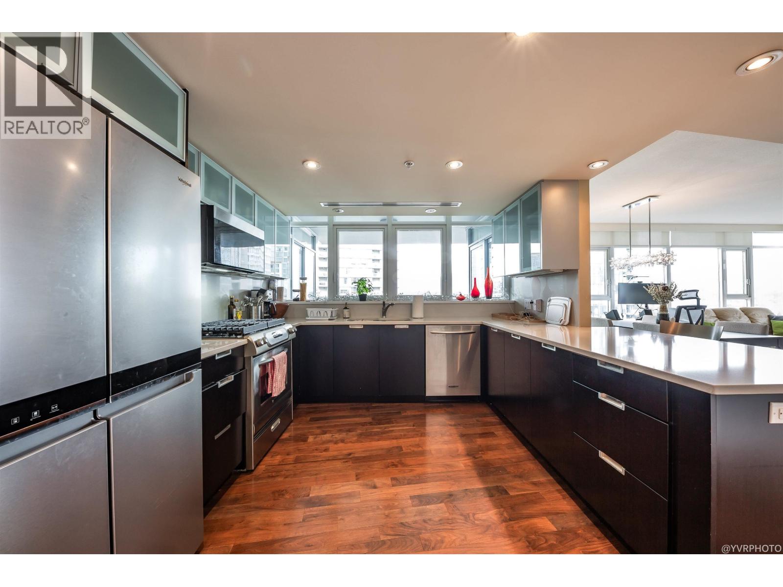 2102 1205 W Hastings Street, Vancouver, British Columbia  V6E 4T7 - Photo 8 - R3114713