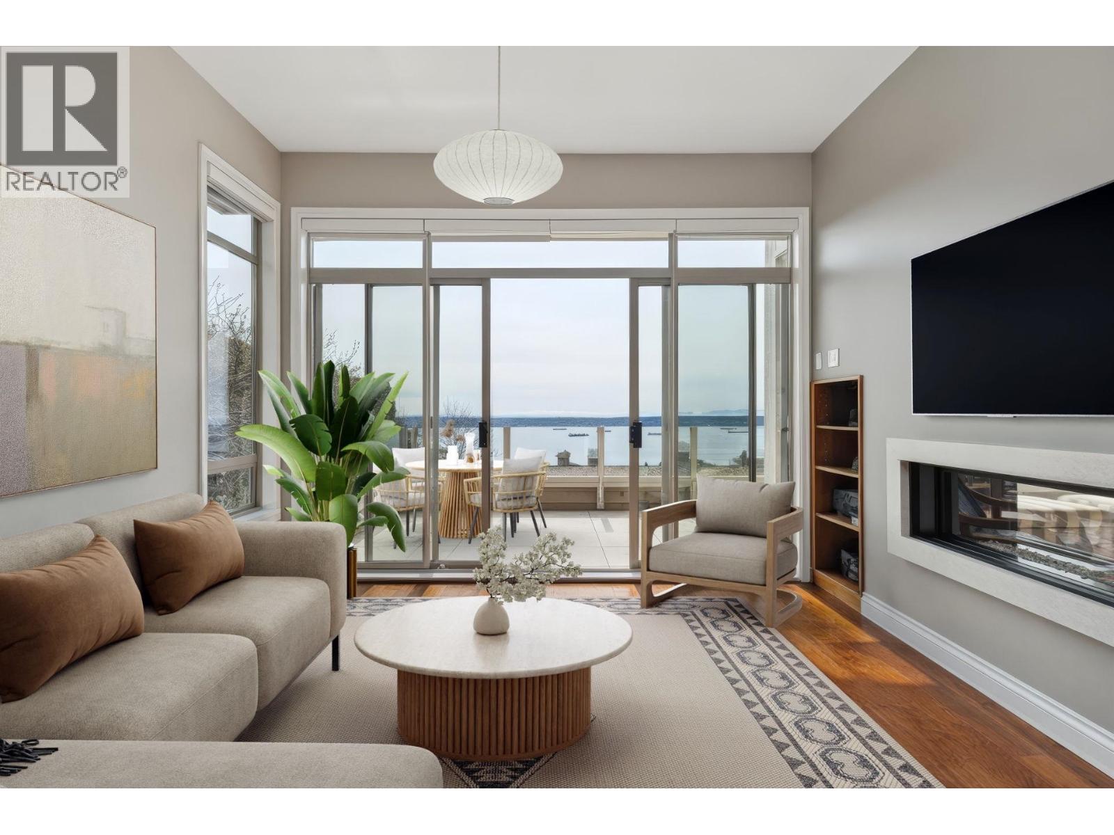 2416 Carr Lane, West Vancouver, British Columbia  V7S 3H5 - Photo 4 - R3114714