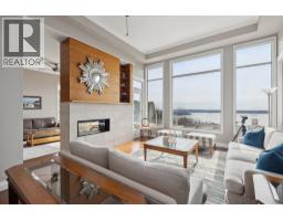 2416 CARR LANE, West Vancouver, British Columbia