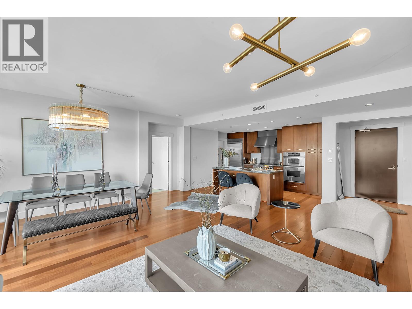 702 3335 Cypress Place, West Vancouver, British Columbia  V7S 3J8 - Photo 11 - R3114722