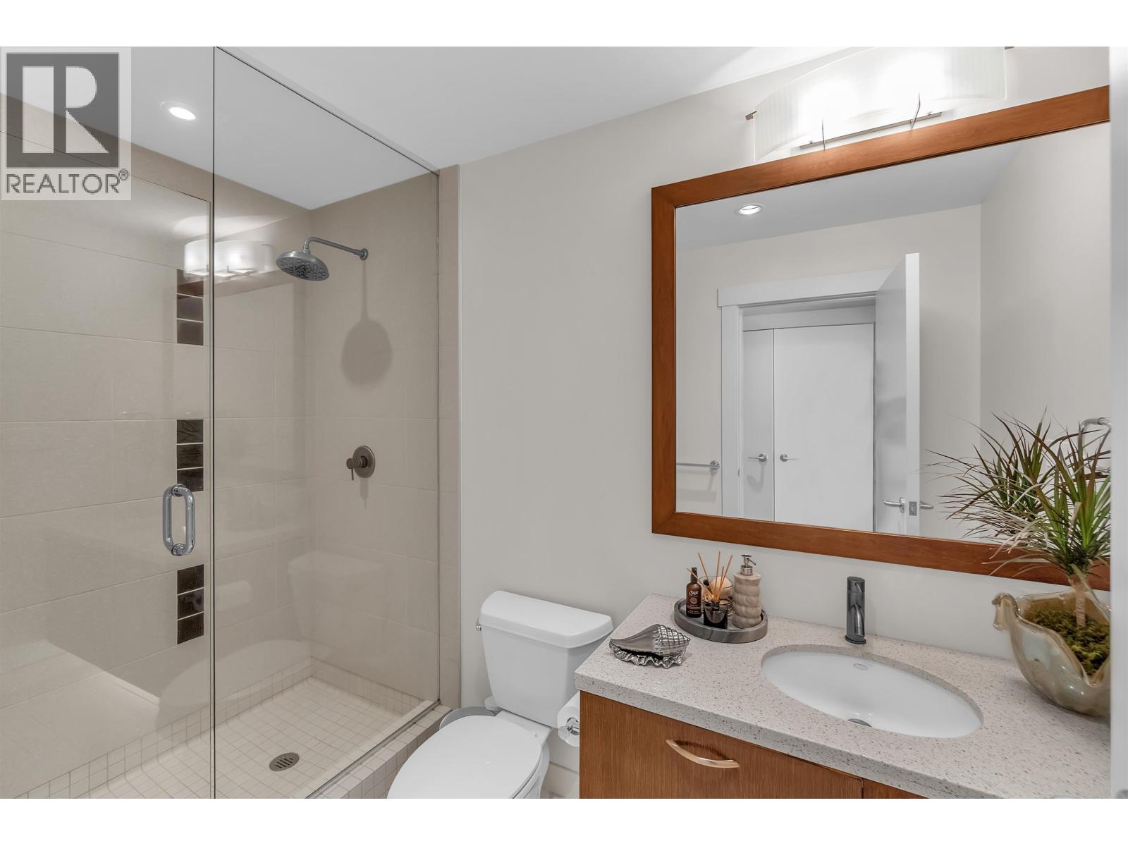 702 3335 Cypress Place, West Vancouver, British Columbia  V7S 3J8 - Photo 25 - R3114722