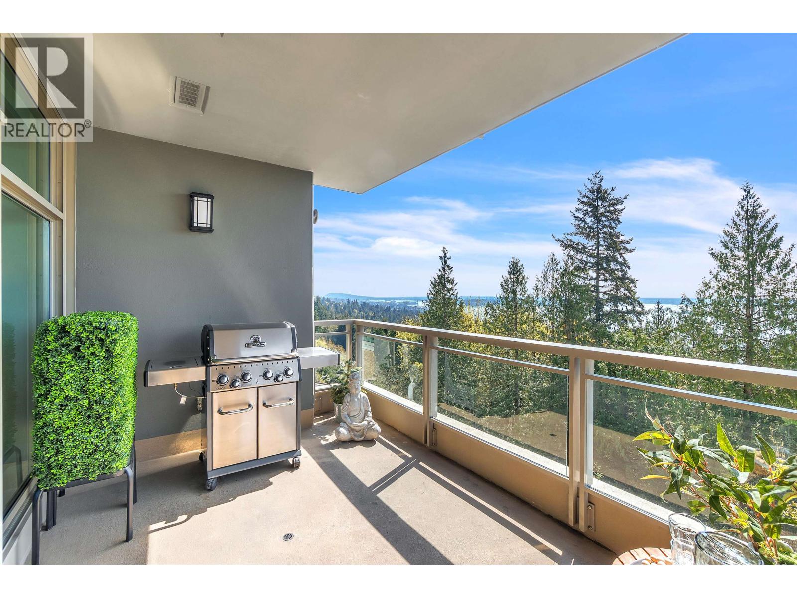 702 3335 Cypress Place, West Vancouver, British Columbia  V7S 3J8 - Photo 29 - R3114722