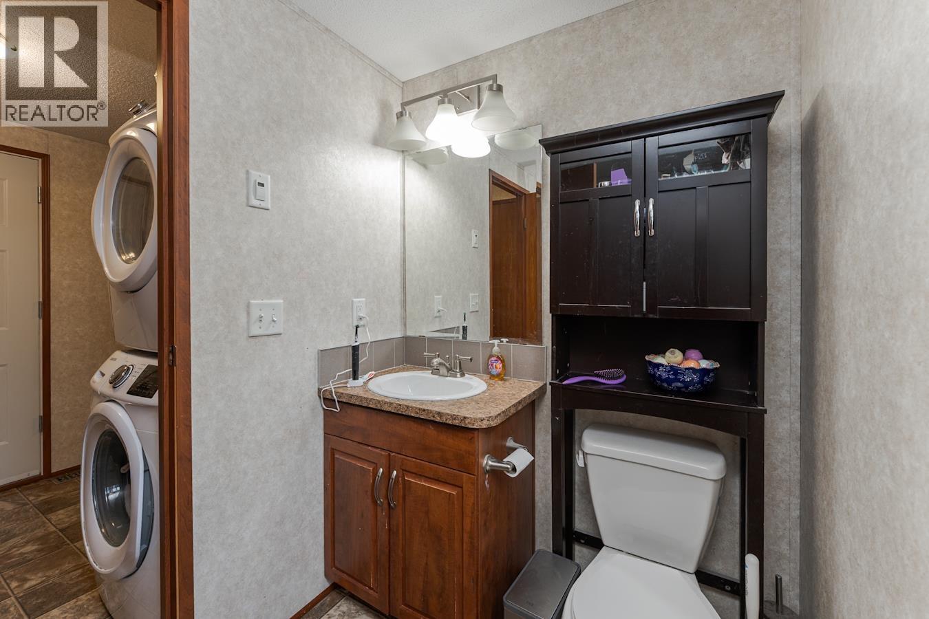 7235 Taft Drive, Prince George, British Columbia  V2K 2R4 - Photo 11 - R3114553