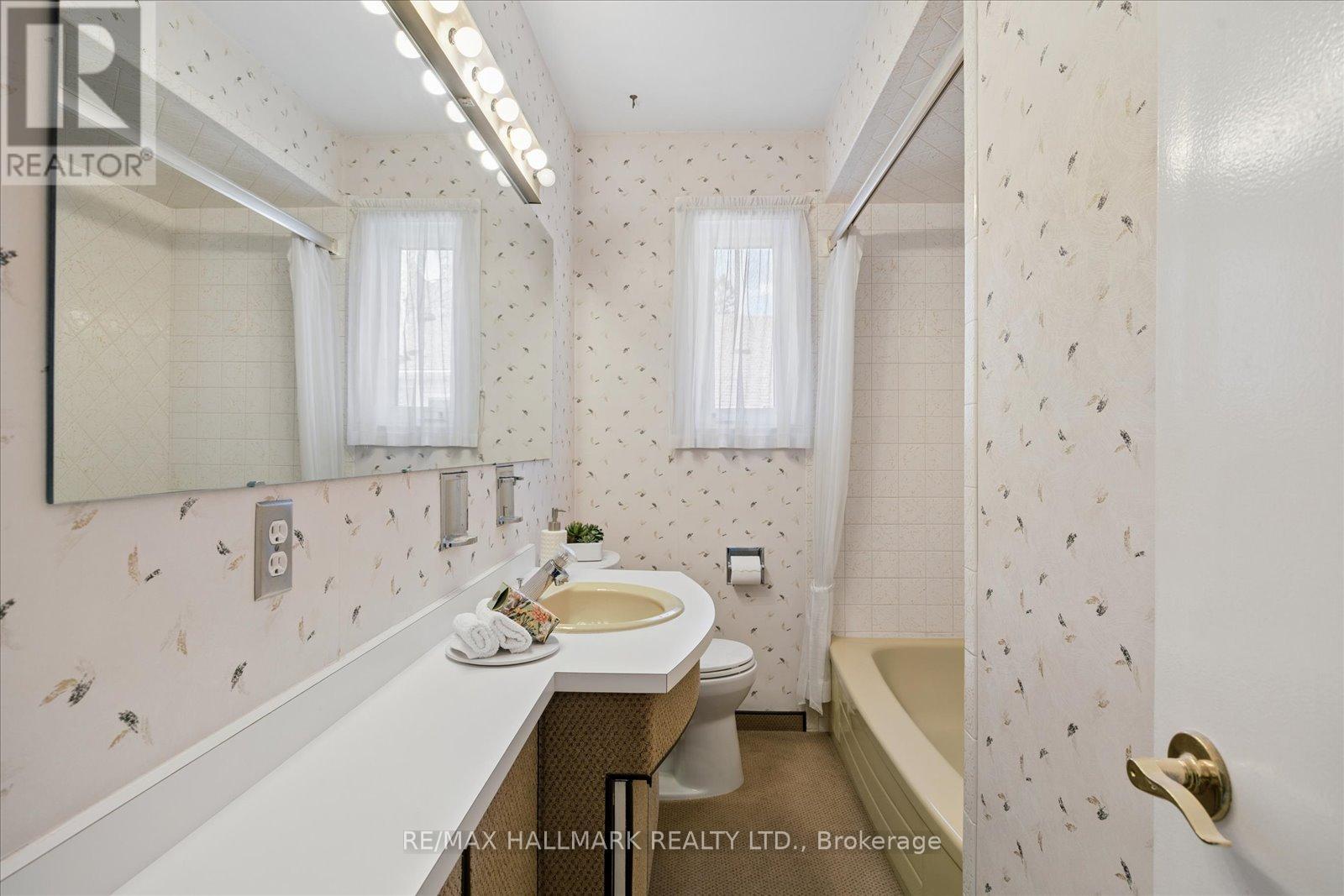 63 Montvale Drive, Toronto, Ontario  M1M 3E5 - Photo 25 - E13031928