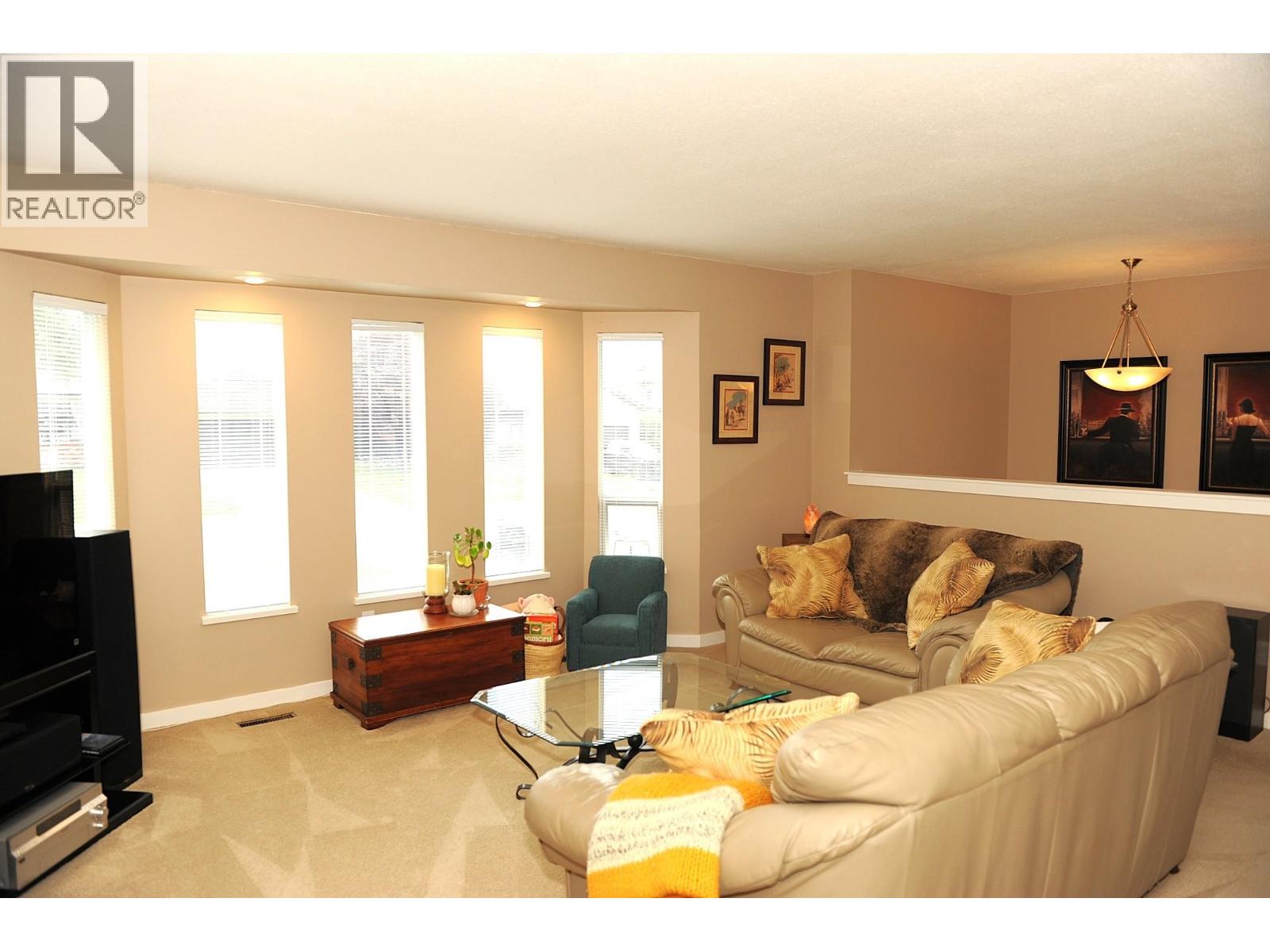 21159 Douglas Avenue, Maple Ridge, British Columbia  V4R 2H7 - Photo 6 - R3114724