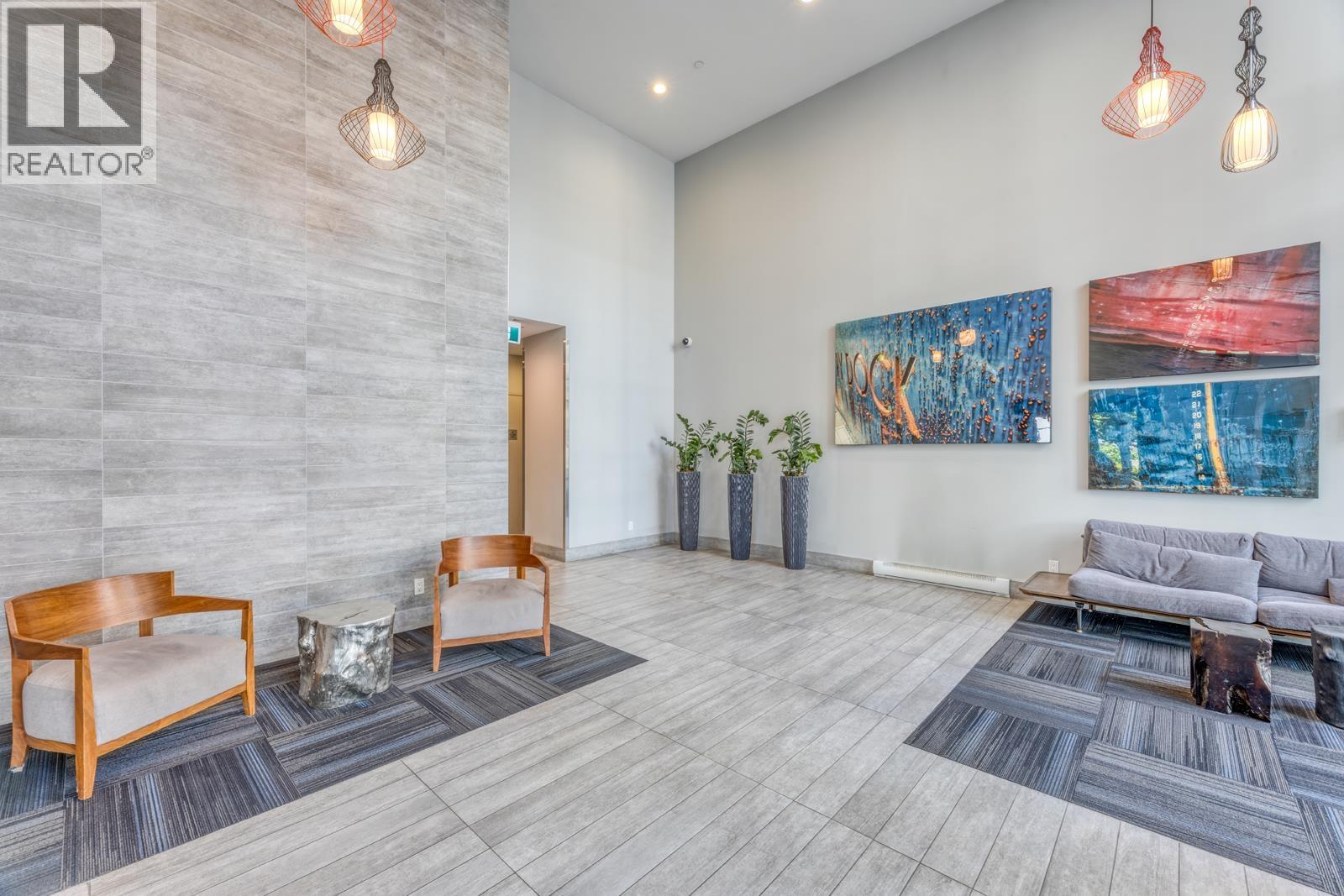 1502 200 Nelson's Crescent, New Westminster, British Columbia  V3L 0H4 - Photo 2 - R3114701