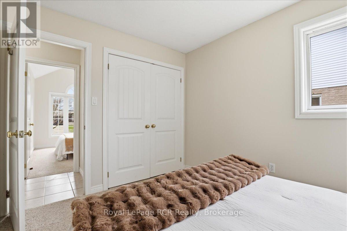 14 Parkside Street, Mapleton, Ontario  N0G 1B0 - Photo 22 - X13032496