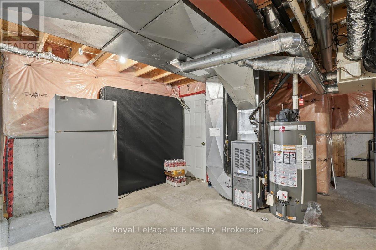 14 Parkside Street, Mapleton, Ontario  N0G 1B0 - Photo 33 - X13032496