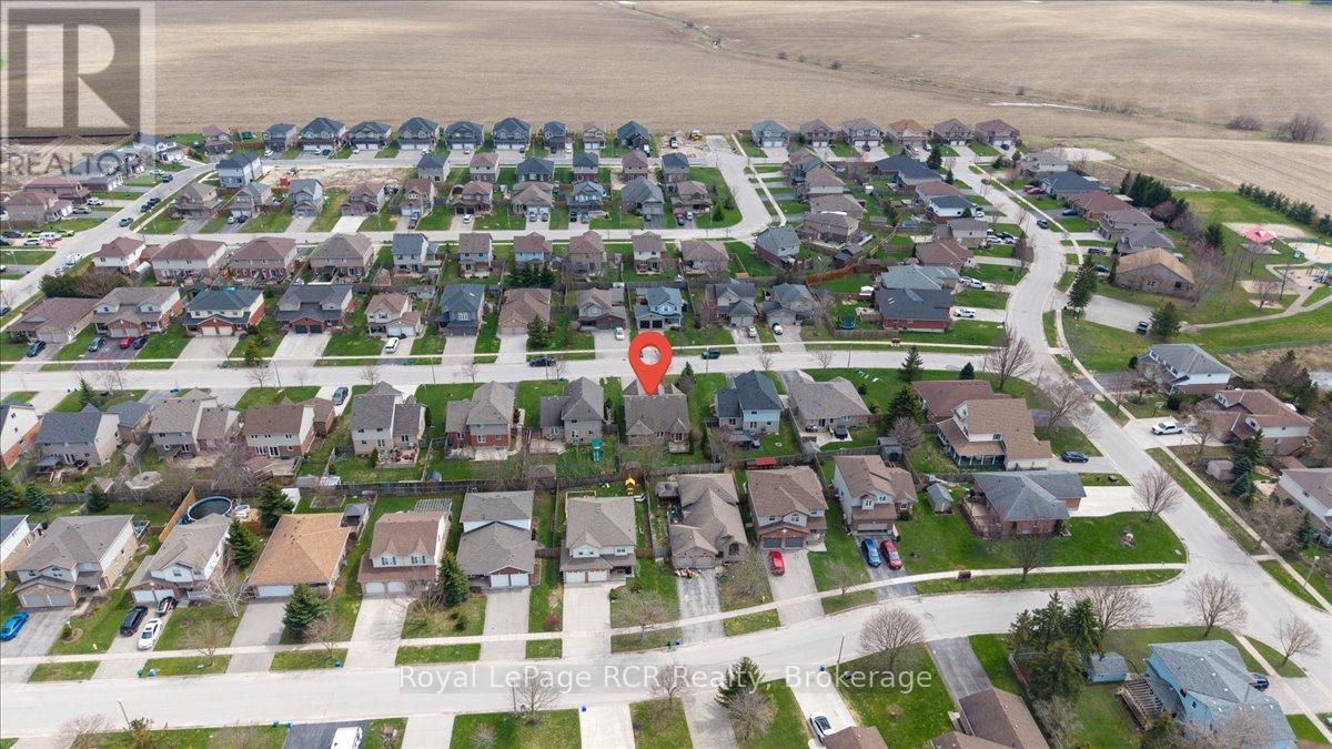 14 Parkside Street, Mapleton, Ontario  N0G 1B0 - Photo 44 - X13032496