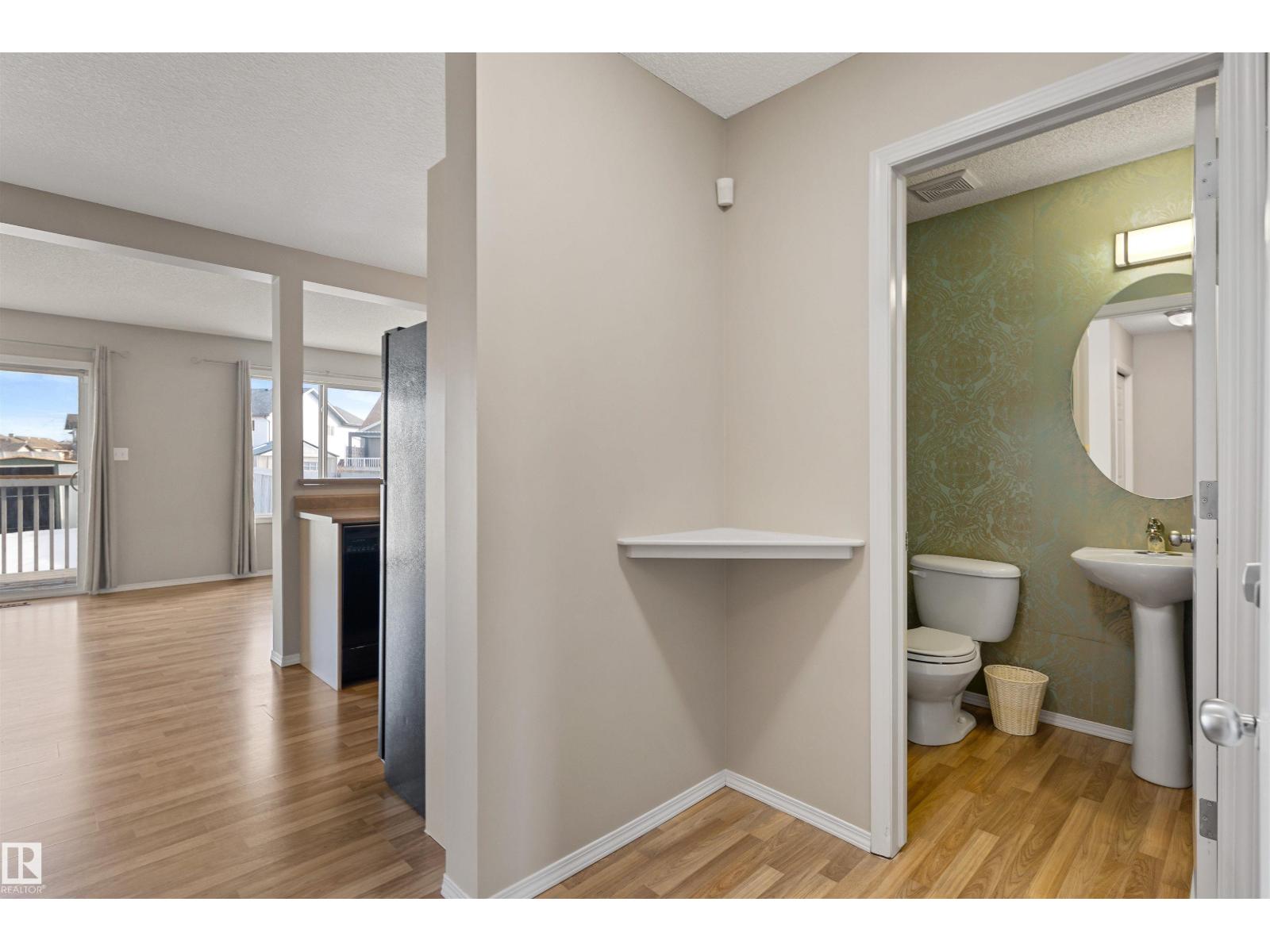 16423 56 St Nw, Edmonton, Alberta  T5Y 3M7 - Photo 4 - E4483579