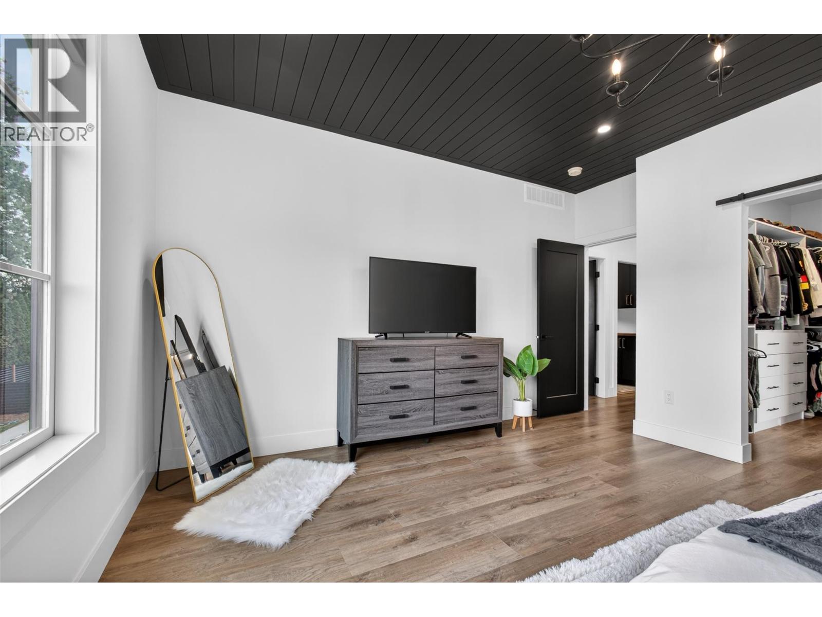 697 Balsam Road, Kelowna, British Columbia  V1W 1C1 - Photo 34 - 10382964